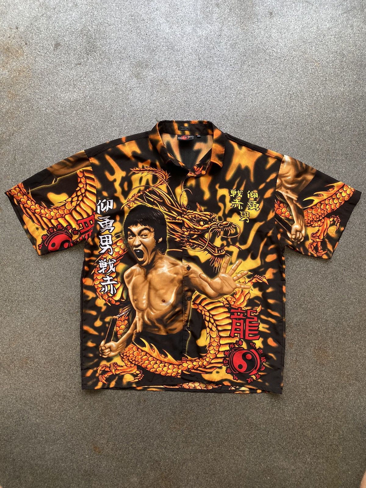 Vintage Vintage Bruce Lee Over Print Shirt Button Up Size US XXL / EU 58 / 5 - 3 Thumbnail