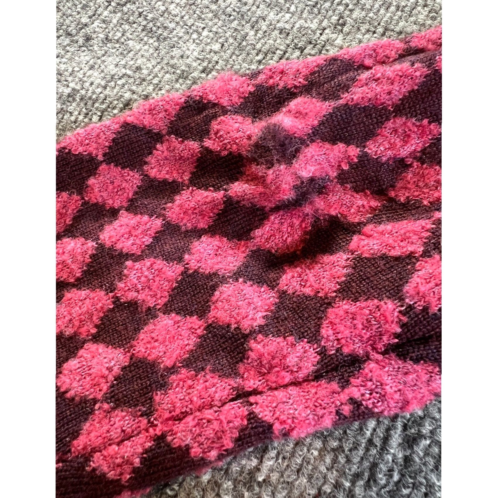 Pendleton VINTAGE Pendleton Cardigan Women Small Pink Burgundy Harlequin Diamond Full Zip Wool Size S / US 4 / IT 40 - 7 Thumbnail