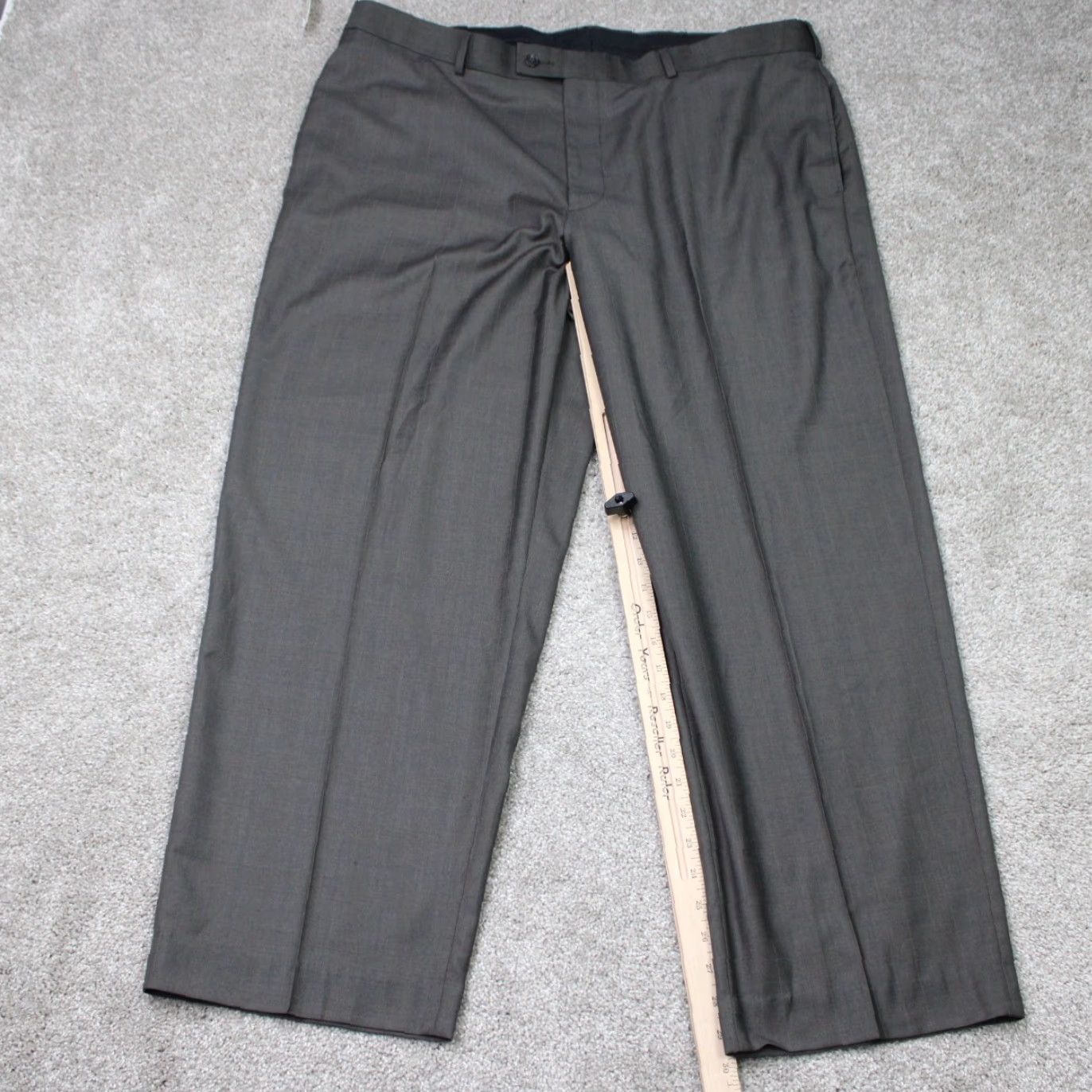 Van Heusen Van Heusen Dress Pants Men 42x30 Gray Check Flat Front Wrinkle Resistant Size US 42 / EU 58 - 3 Thumbnail