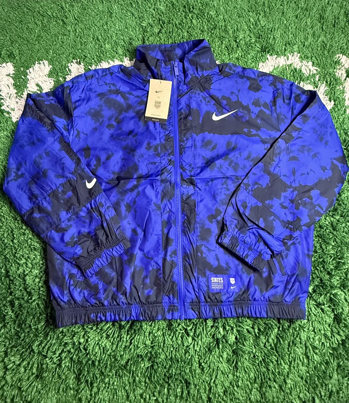 Nike Nike Womens Medium USWNT Team Windbreaker Jacket DN1139-452 Size M / US 6-8 / IT 42-44 - 1 Thumbnail