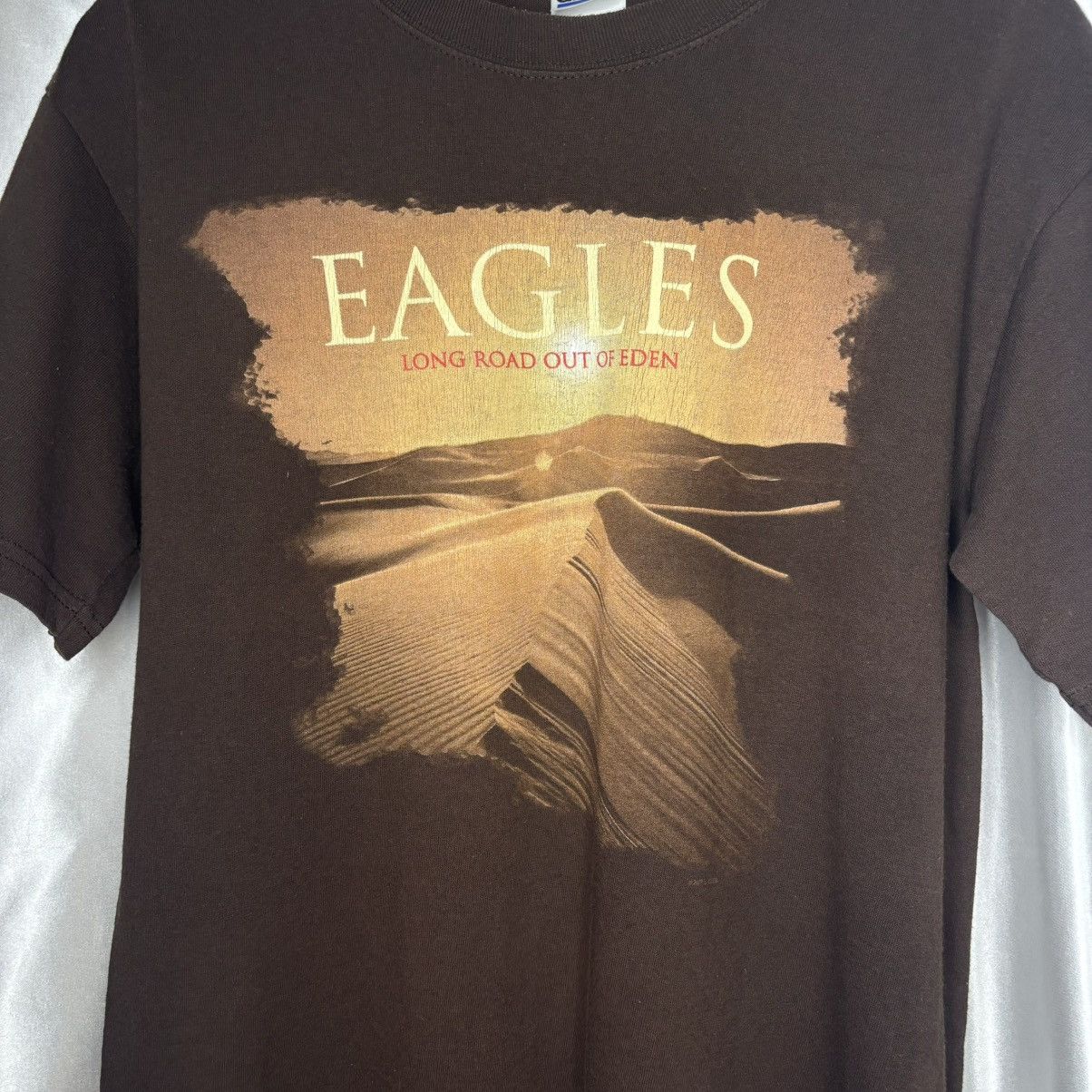 Vintage vintage t-shirt Th Eagles long road out of Eden brown unisex Size US M / EU 48-50 / 2 - 3 Thumbnail