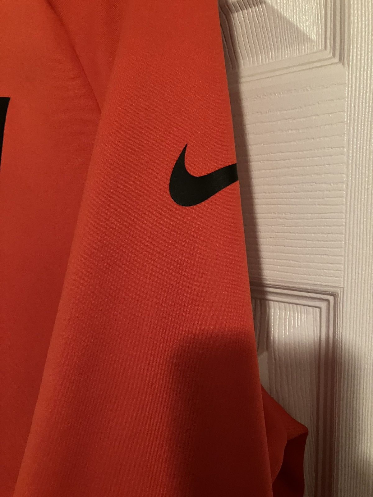 Nike NIKE Dri-Fit Safety Orange Swoosh Hoodie Mens Size XL Size US XL / EU 56 / 4 - 4 Thumbnail