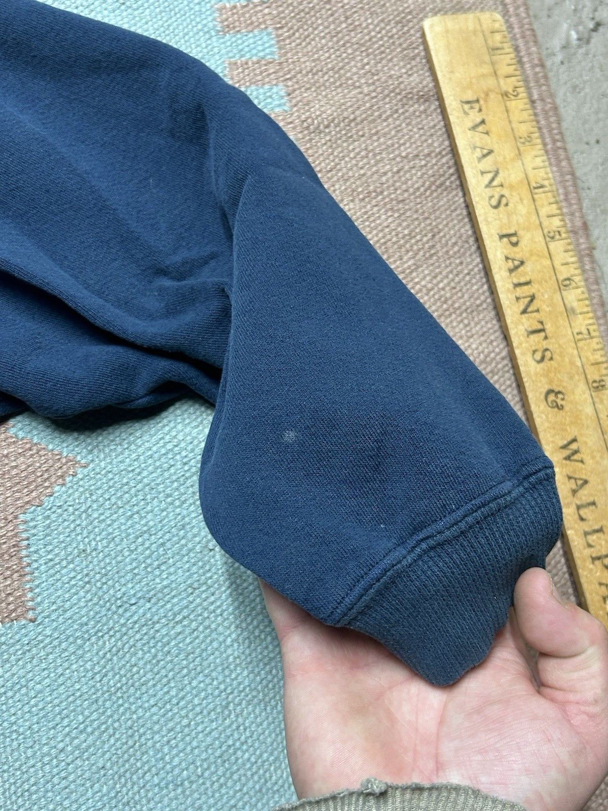 Vintage VTG 90s sweatshirt guess jeans embroidered heavy cotton L Size US L / EU 52-54 / 3 - 3 Thumbnail
