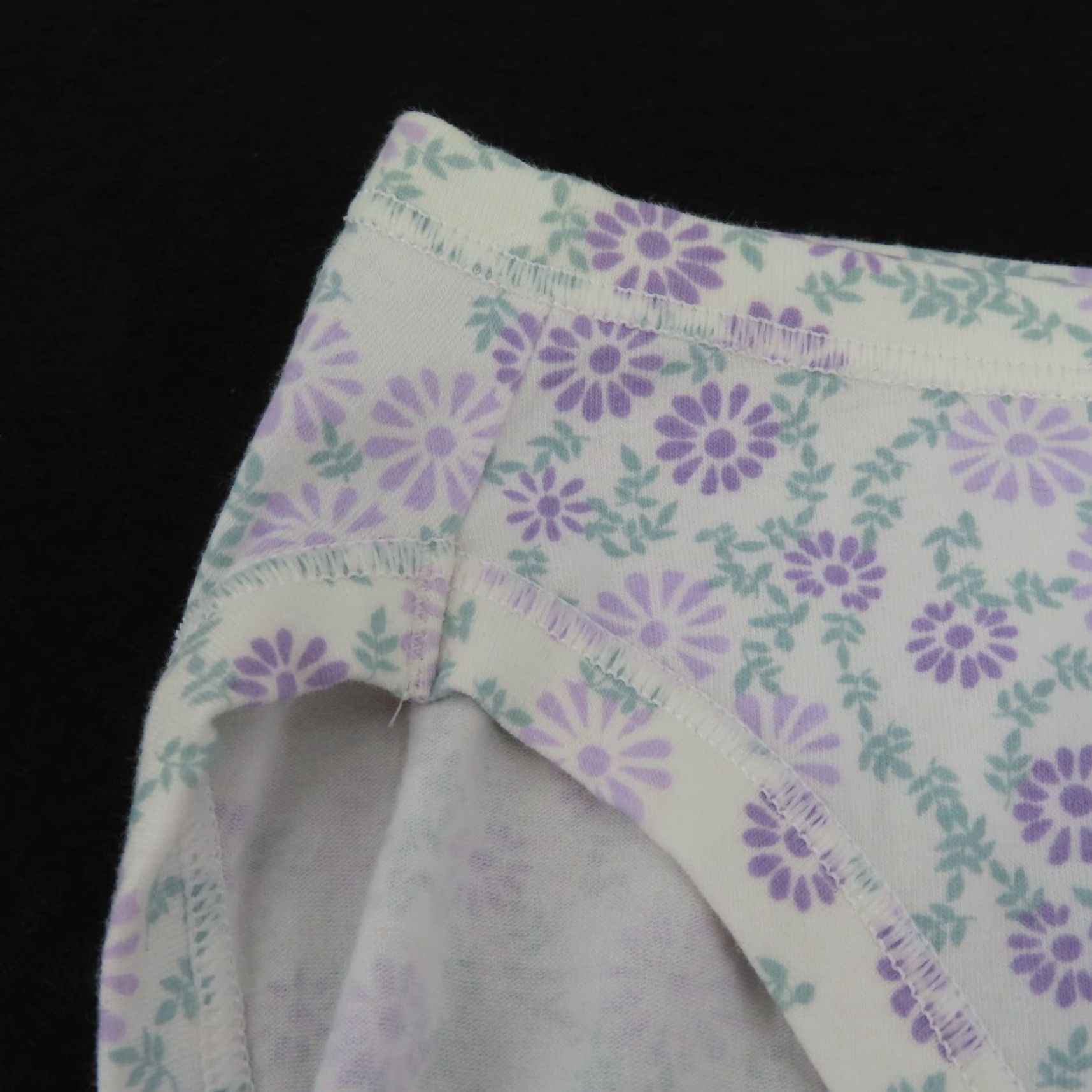 Vintage Bali Women Panties Hi Cut 2118 Medium M Purple Green White Floral NEW Brief Size 32" / US 10 / IT 46 - 2 Thumbnail