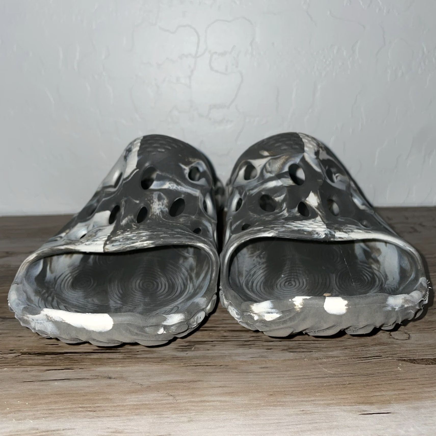 Merrell Merrell Gray Open-Toe Slides Mens Size 8 Sandal Slide Open Toe Gray 8 Mens Size ONE SIZE - 4 Thumbnail