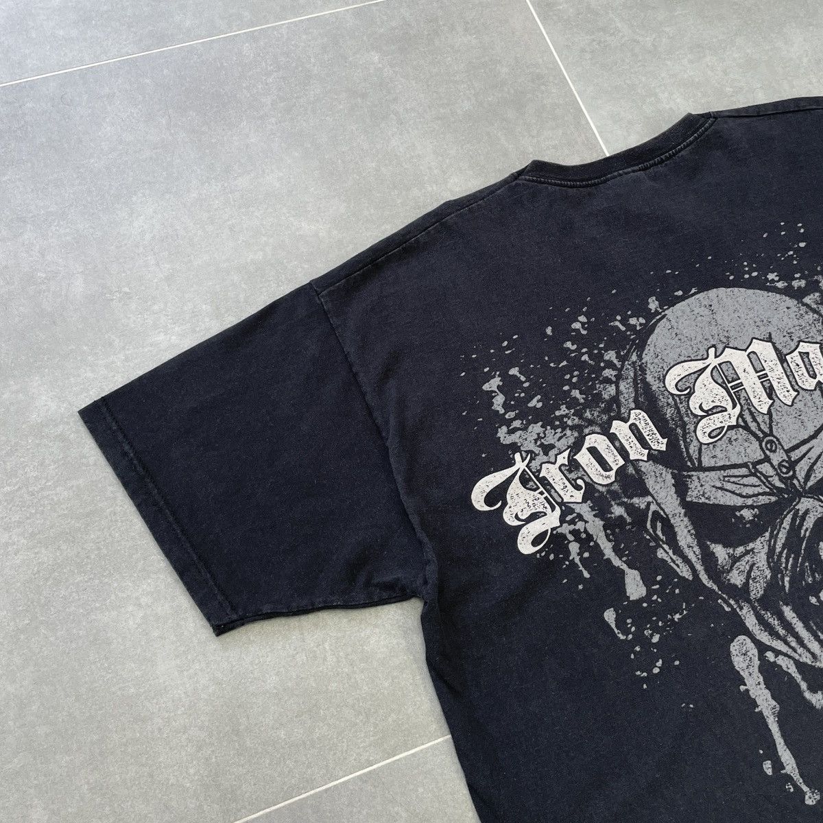 Band Tees × Iron Maiden Iron Maiden The Crooper 2011 T-Shirt Size XXL Size US XXL / EU 58 / 5 - 13 Thumbnail