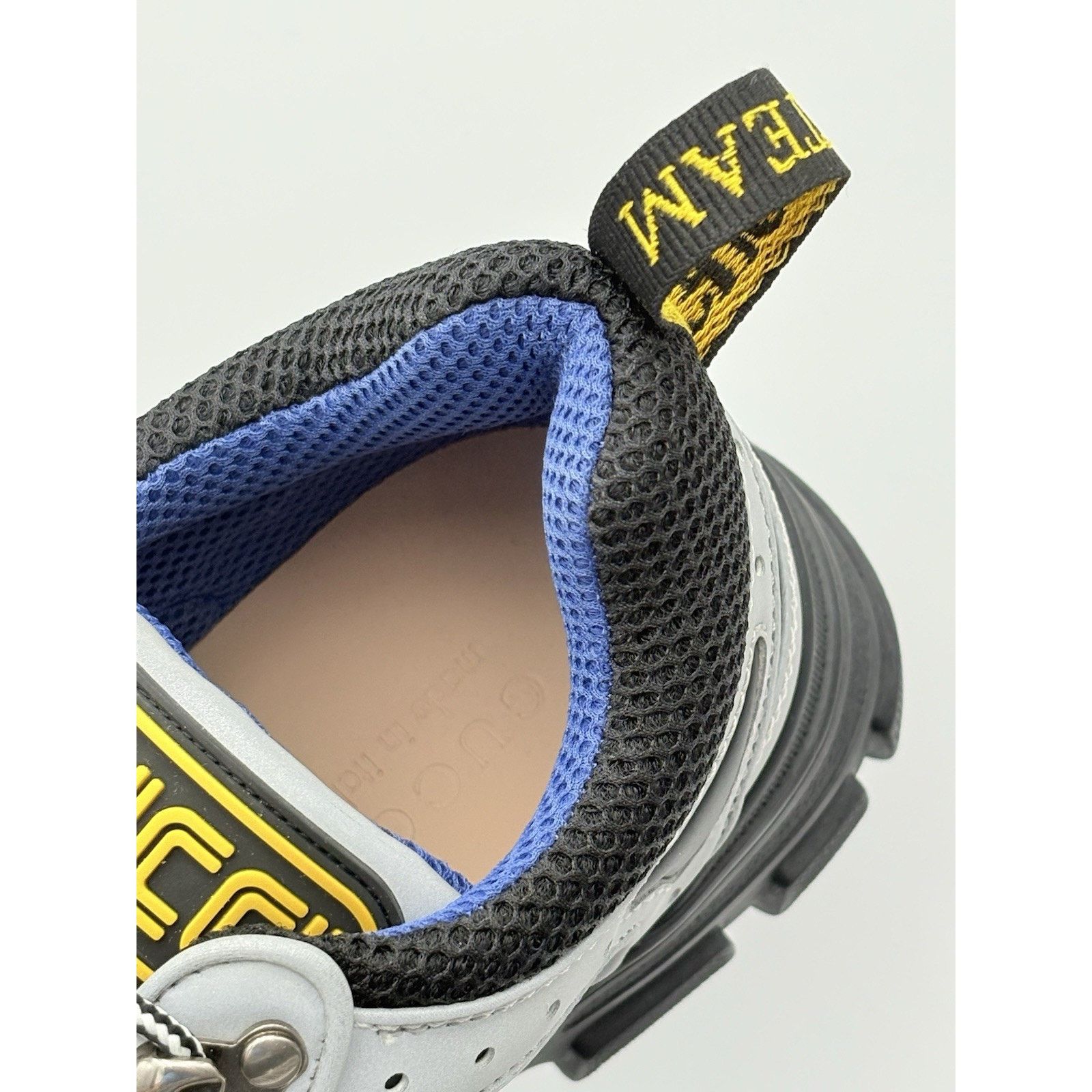 Gucci Gucci Flashtrek SEGA ' Reflective Grey ' | NEW! Size US 8.5 / EU 41-42 - 6 Thumbnail