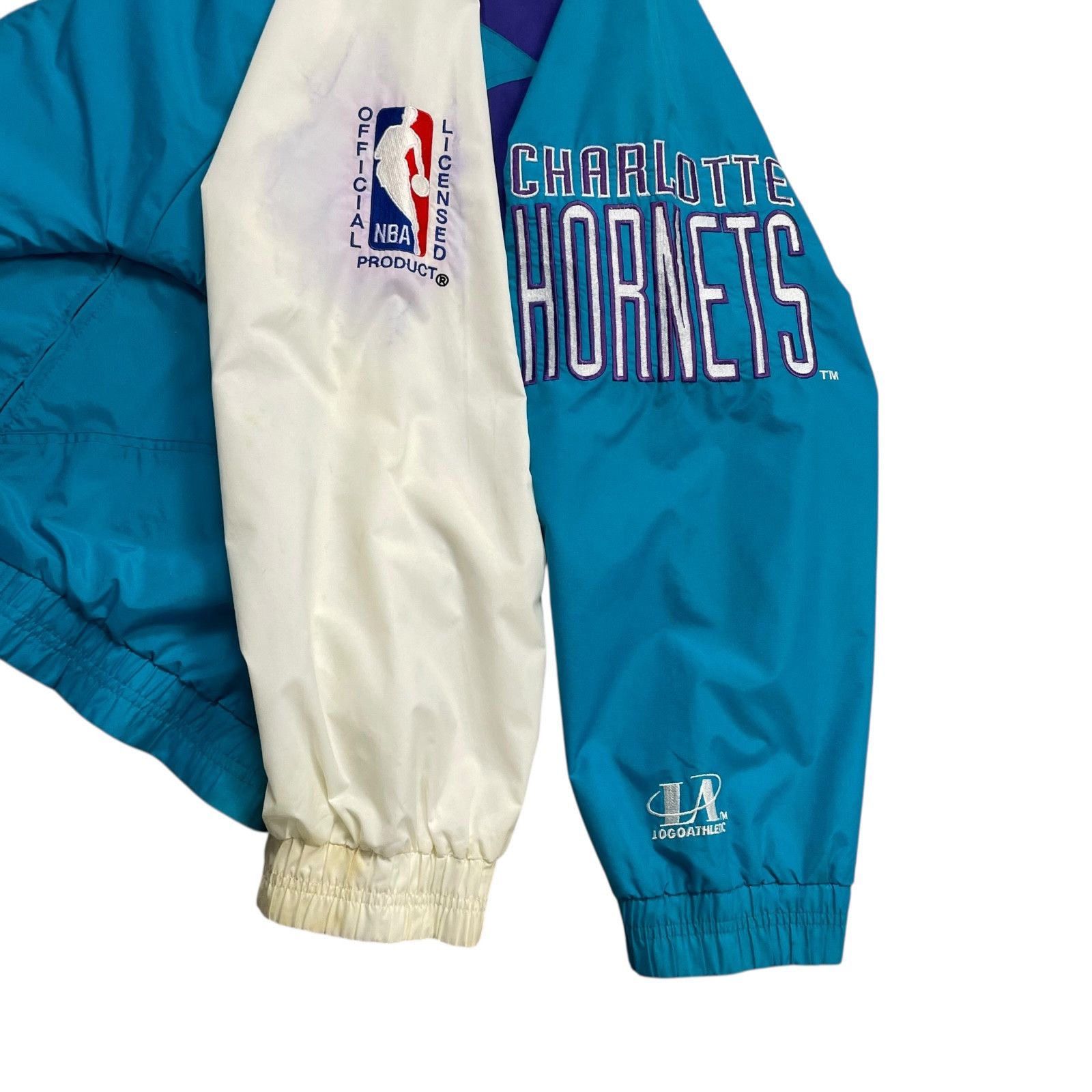 NBA VTG 90s CHARLOTTE HORNETS LOGO ATHLETIC SHARKTOOTH JACKET Size US L / EU 52-54 / 3 - 5 Thumbnail