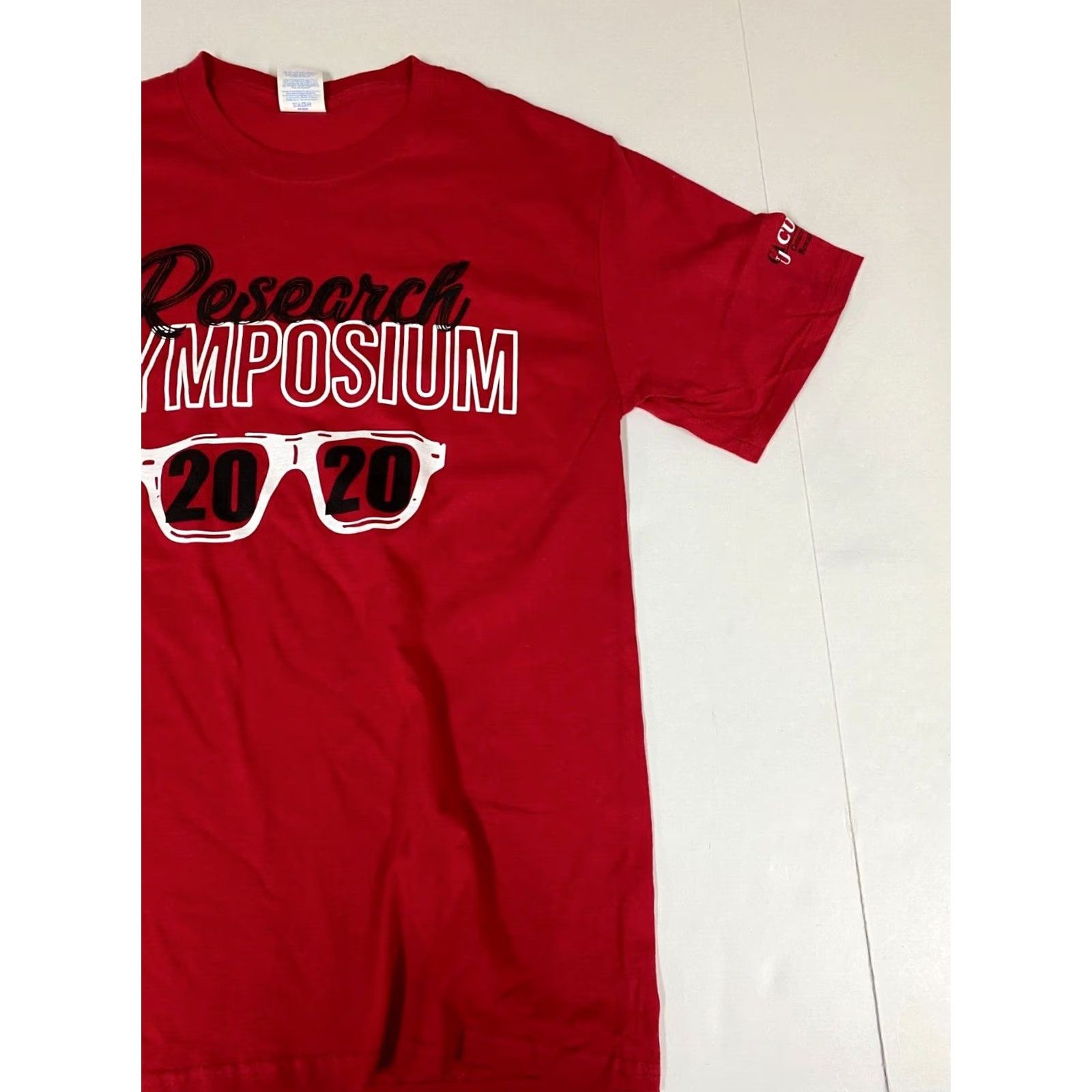Port & Company Port & Company Mens T-Shirt S Red Graphic Research Symposium 2020 Glasses Crew Neck Short Sleeve Cotton Spandex Logo Stars Classic Vintage: No Size US S / EU 44-46 / 1 - 2 Thumbnail