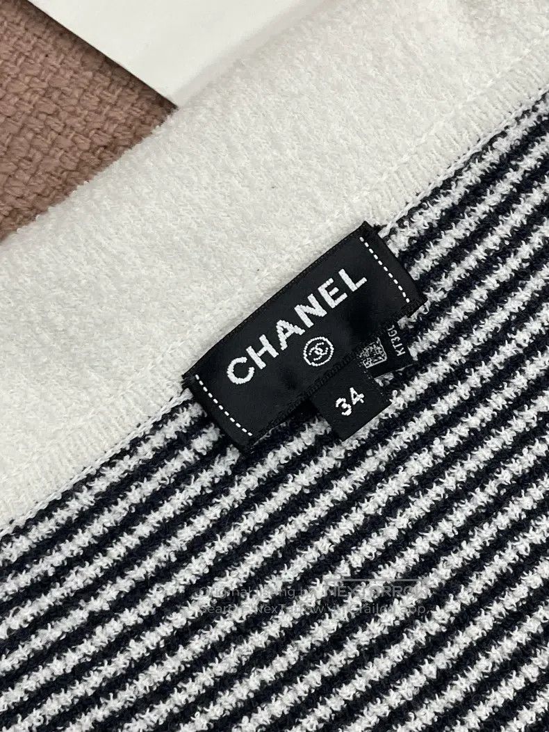 Chanel Chanel 23C black and white striped dress Size XXS / US 00 / IT 34 - 4 Thumbnail