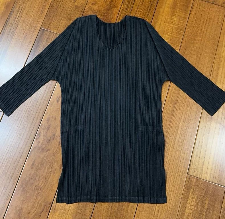 Issey Miyake Issey Miyake size:3 Black pleated long-sleeved shirt Size S / US 4 / IT 40 - 1 Thumbnail