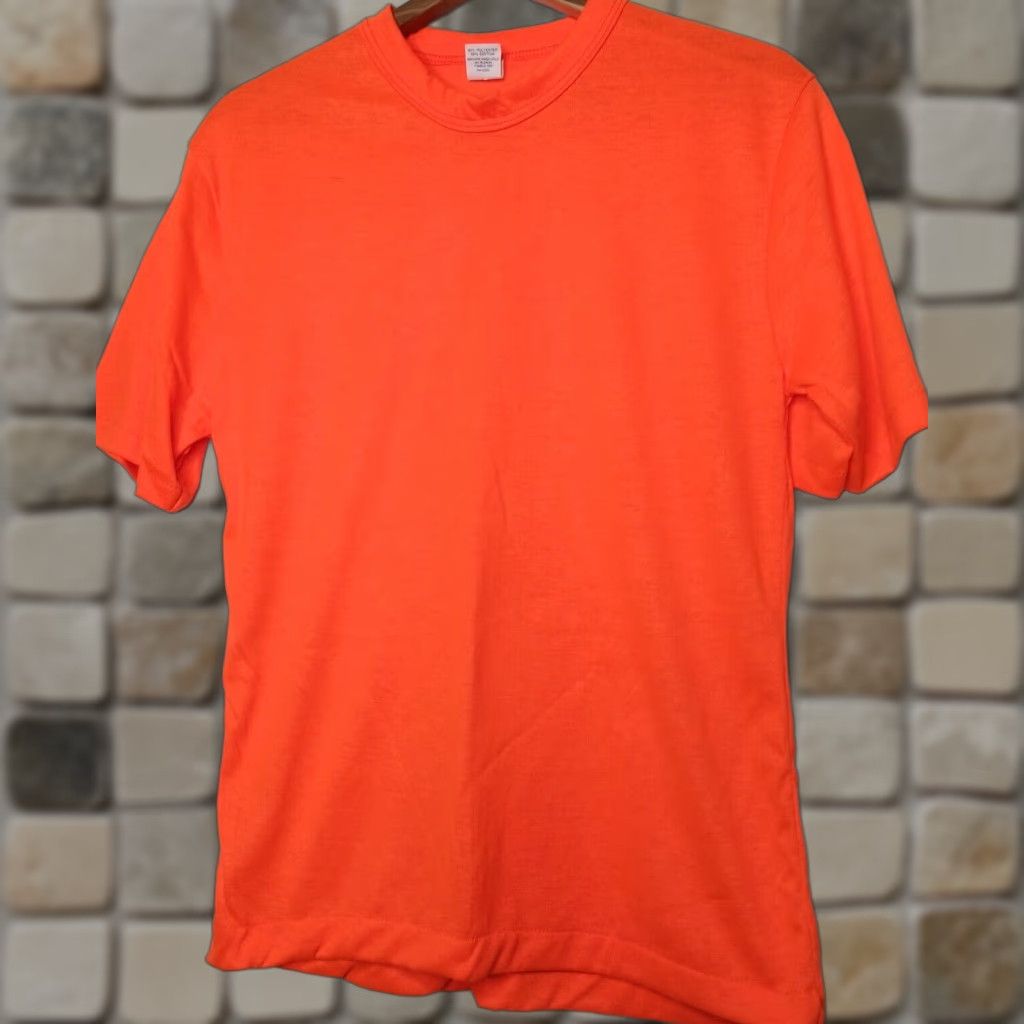 Vintage VINTAGE Crafted With Pride In America T Shirt M Orange Blaze Orange Hunting Retro Safety Single Stitch Hem Men Size M Shirts Size US M / EU 48-50 / 2 - 1 Thumbnail
