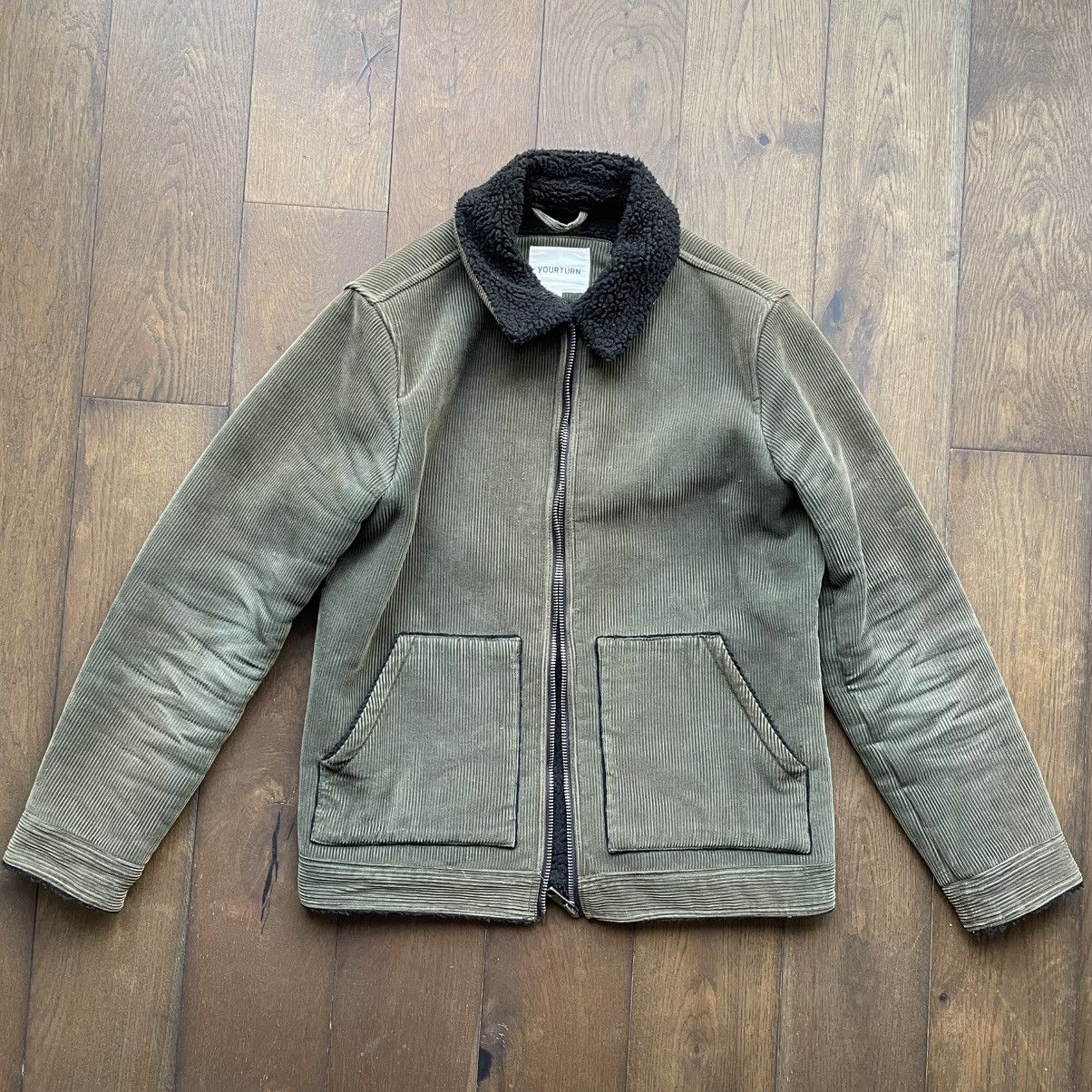 Other Olive Corduroy Sherpa Collar Jacket Size US M / EU 48-50 / 2 - 1 Thumbnail