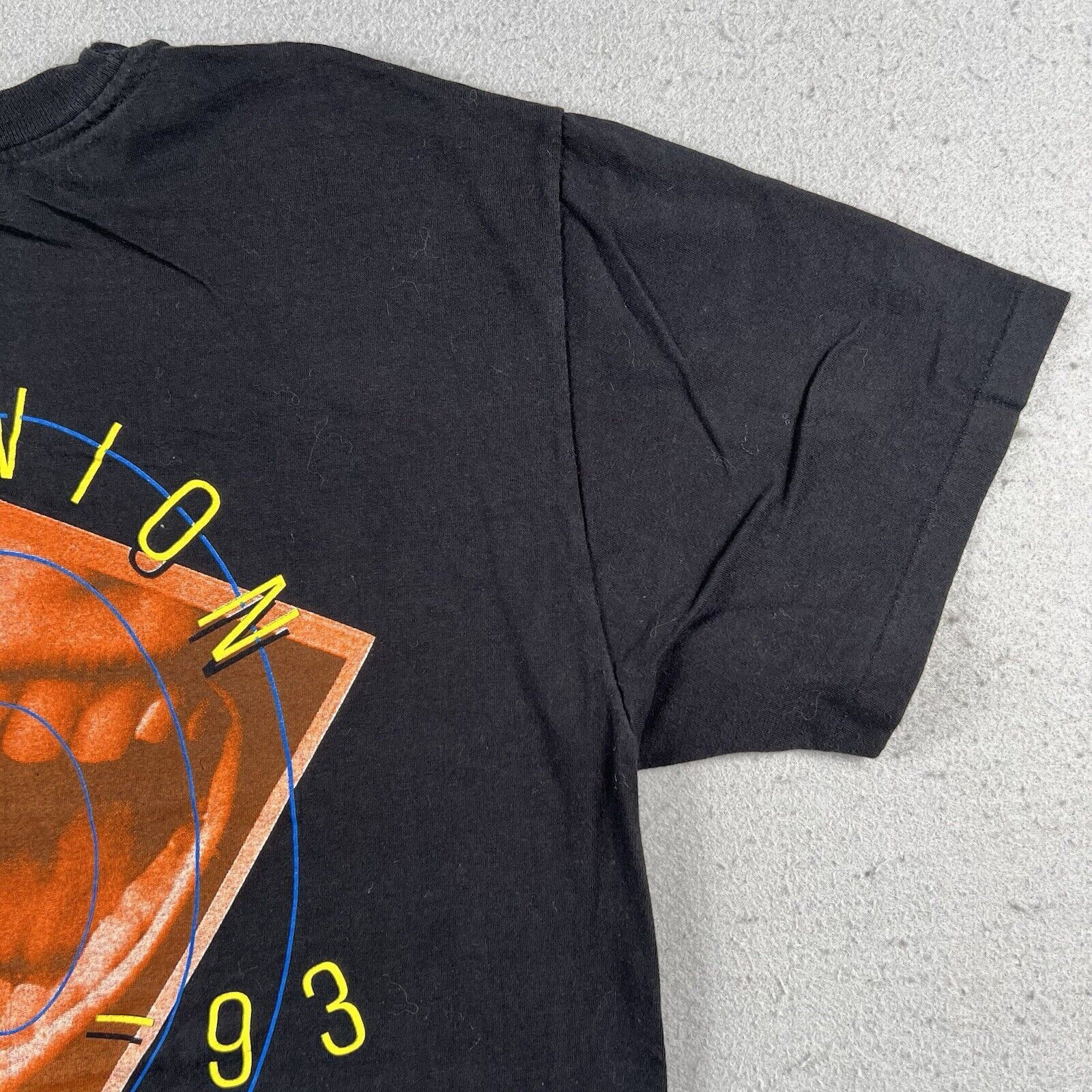Hanes 1992 Foreigner Reunion World Tour Shirt Large Black Size US L / EU 52-54 / 3 - 15 Thumbnail
