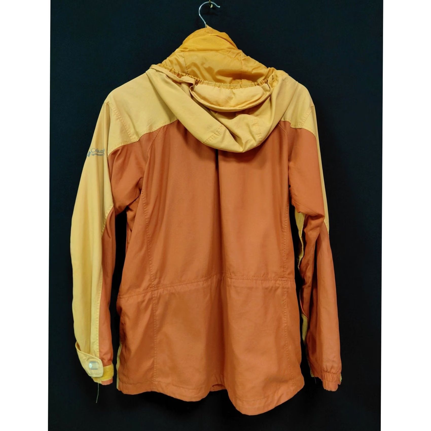 Vintage Columbia Sportswear Company Hooded Jacket Orange Solid Women Size M Size M / US 6-8 / IT 42-44 - 2 Thumbnail