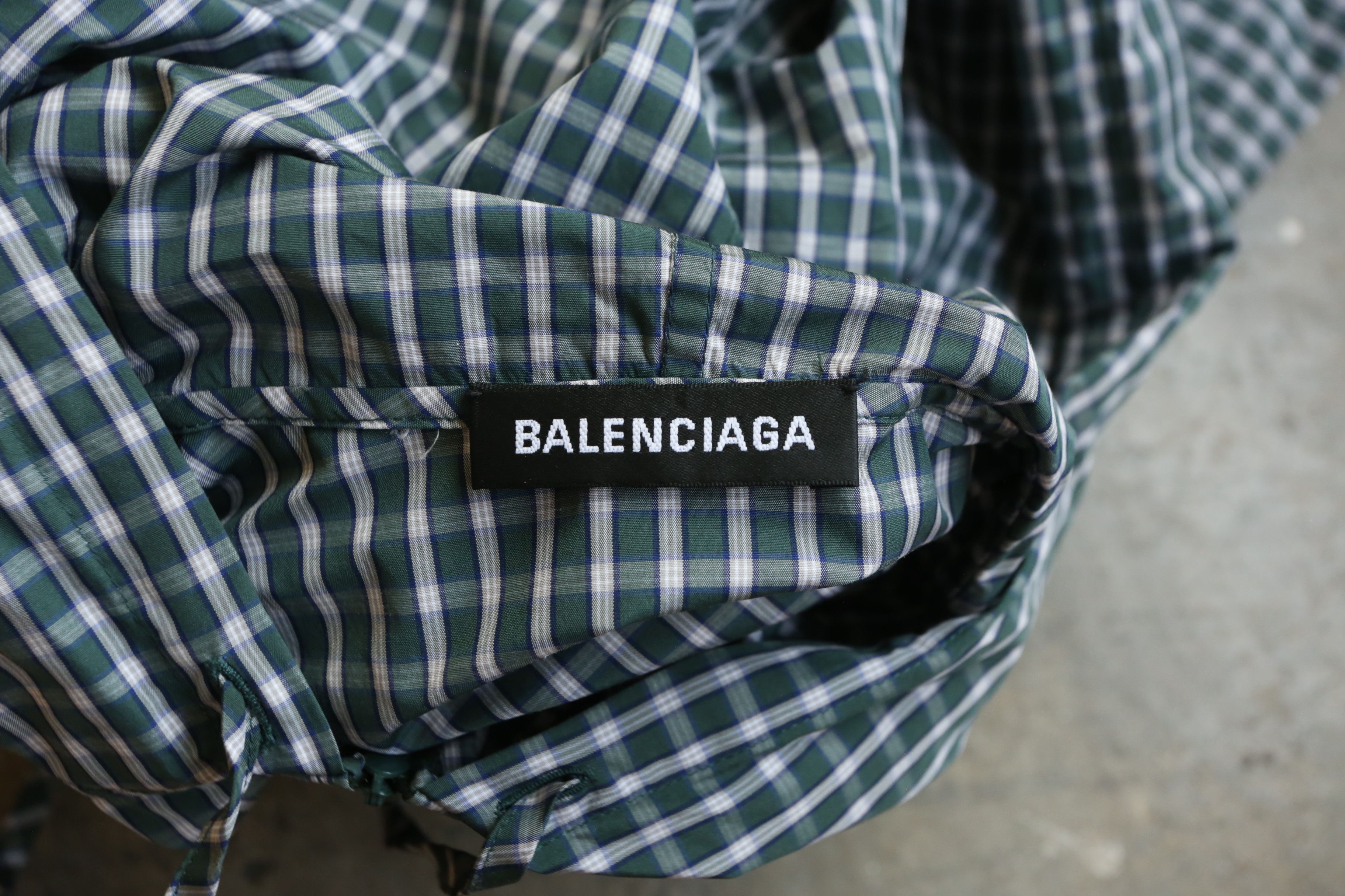 Balenciaga Balenciaga - S/S 19 - Plaid Hooded Flannel Shirt Size US M / EU 48-50 / 2 - 5 Thumbnail