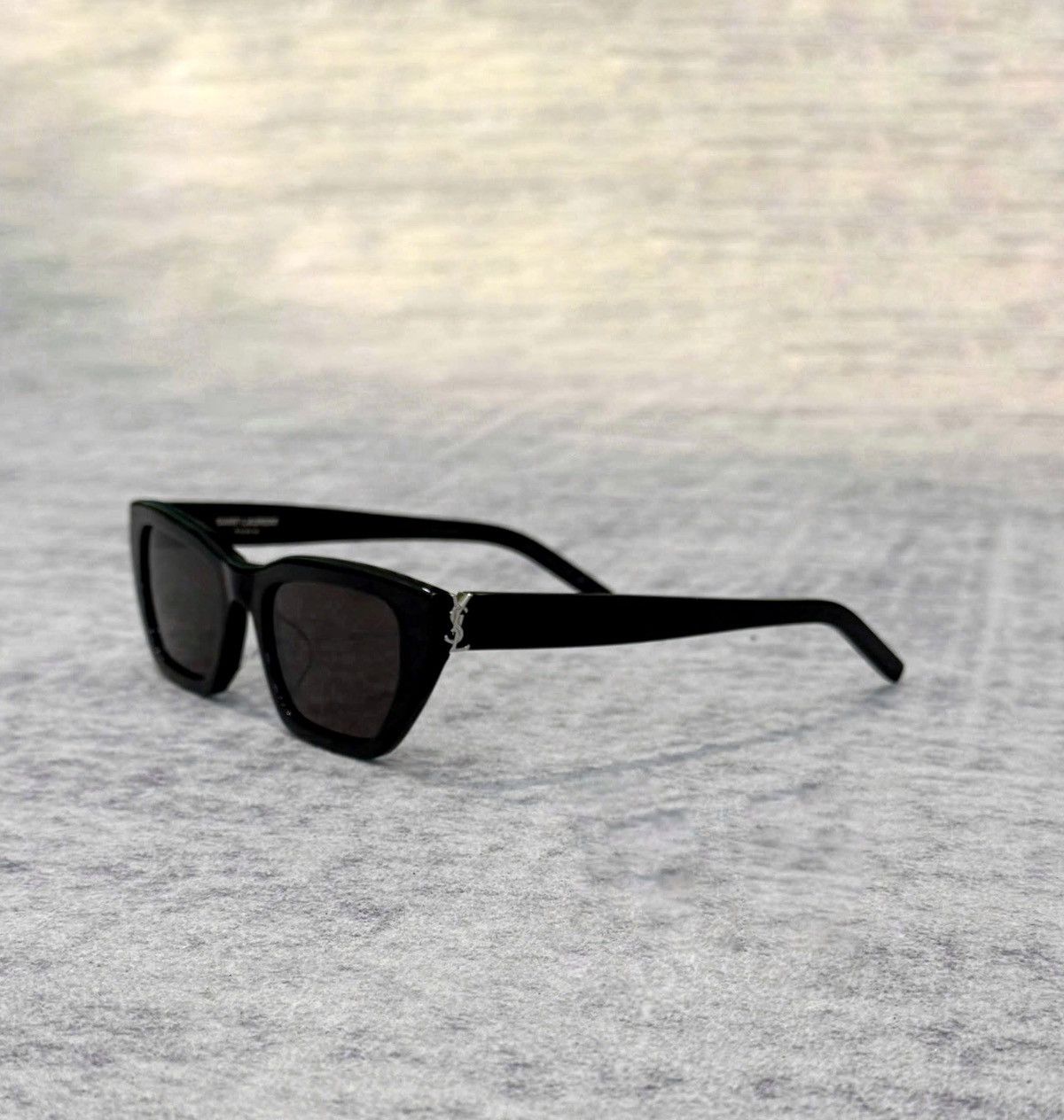 Saint Laurent Paris SAINT LAURENT SL M127/F Size ONE SIZE - 1 Thumbnail