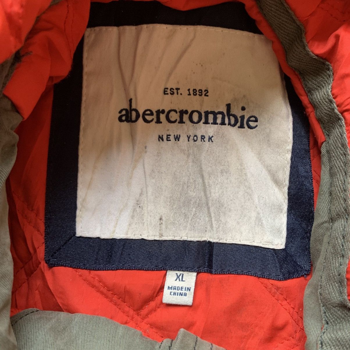 Abercrombie & Fitch 🔥 Thrashed 🔥 Abercrombie and fitch removeable fur jacket Size US S / EU 44-46 / 1 - 12 Thumbnail