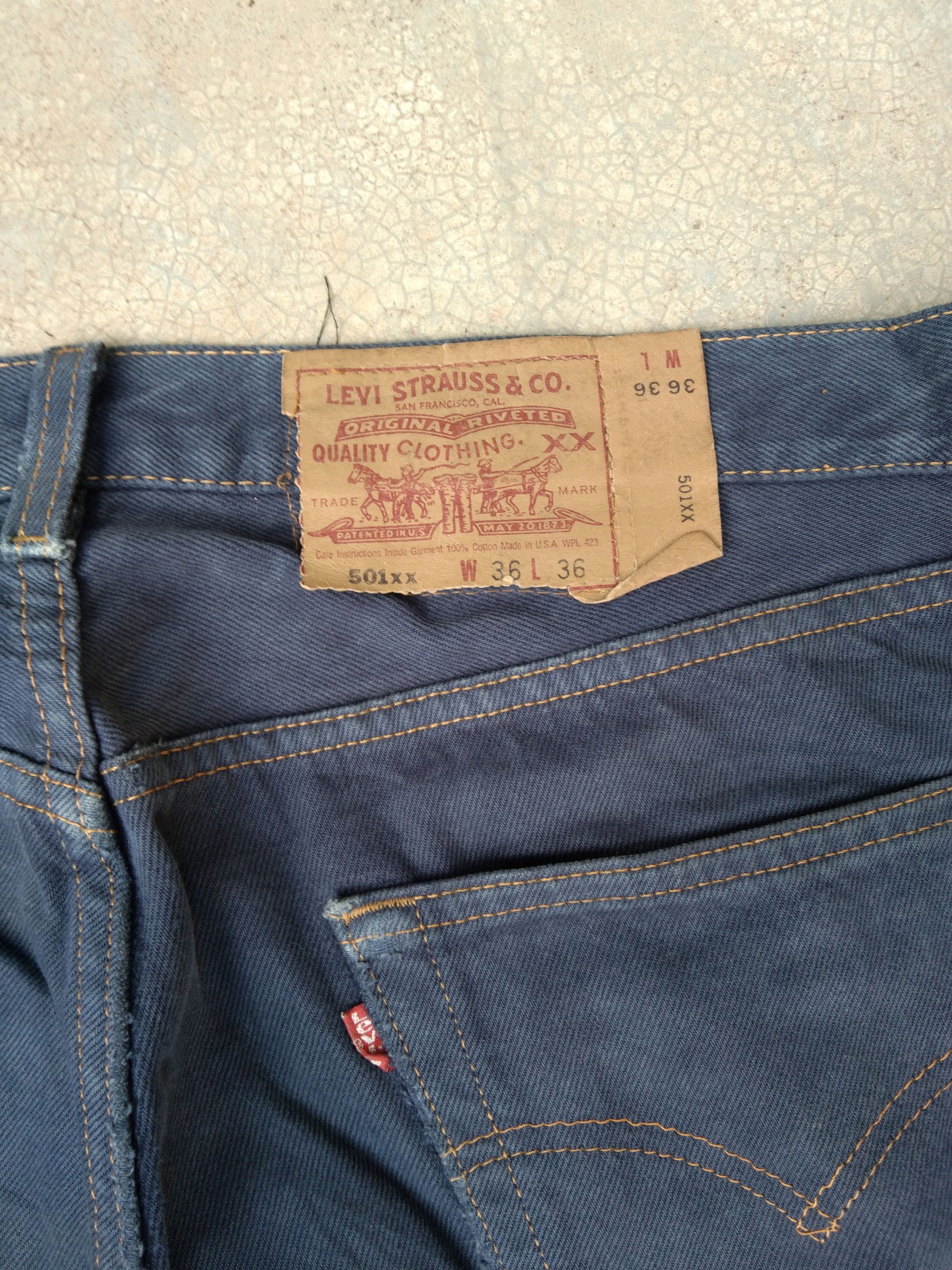 Levi's 90s Vintage Levi's 501 Made In USA Distressed Jeans 36x32 Size US 36 / EU 52 - 2 Thumbnail