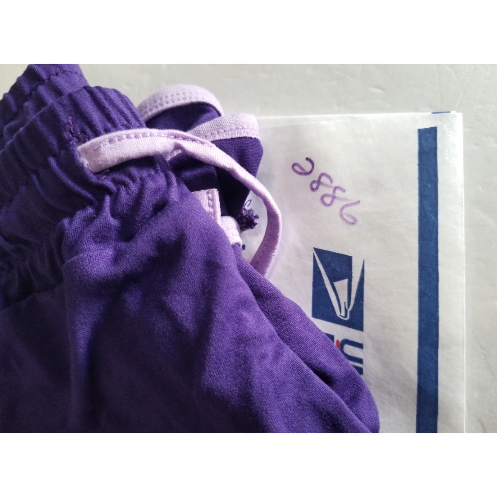 Nike Nike Women’s Shorts Purple Size Large Cotton Stretch Lavender Athletic Activewear Ladies L Size 36" / US 14 / IT 50 - 7 Thumbnail