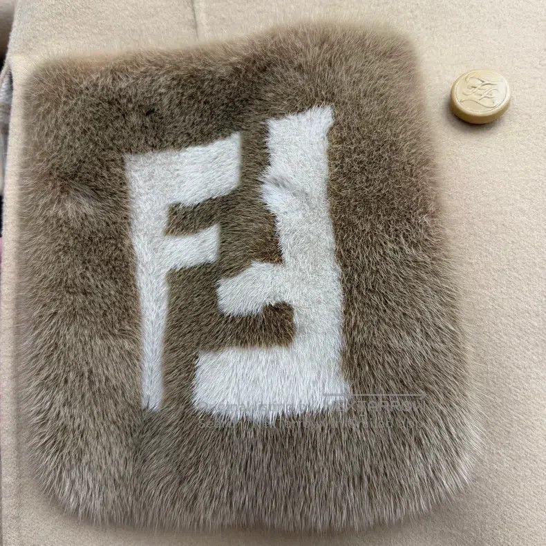 Fendi Fendi Khaki pocket mink wool coat Size XS / US 0-2 / IT 36-38 - 4 Thumbnail