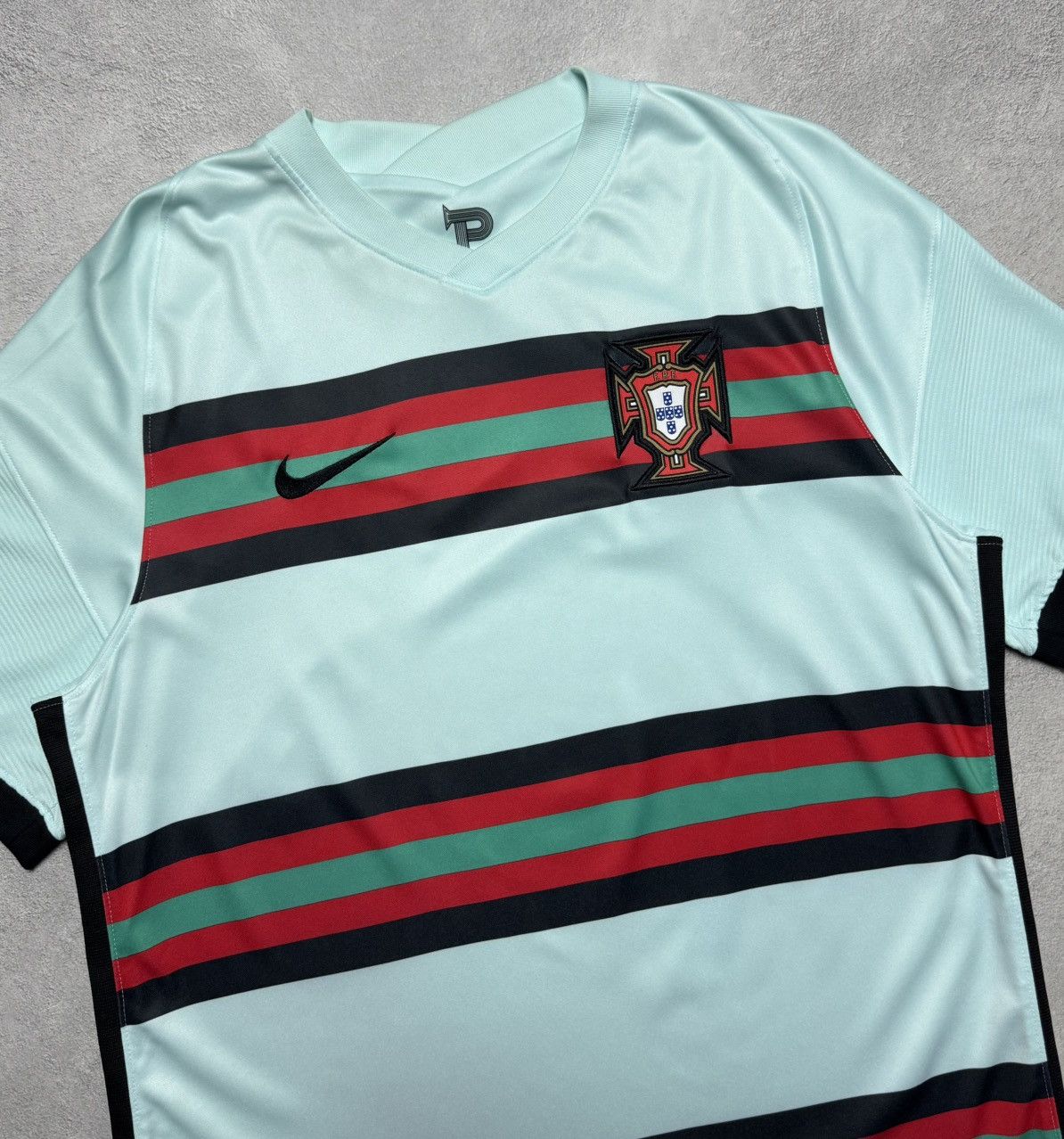 Nike Portugal 2020 2021 Away Football Shirt Soccer Jersey Nike Size US L / EU 52-54 / 3 - 3 Thumbnail