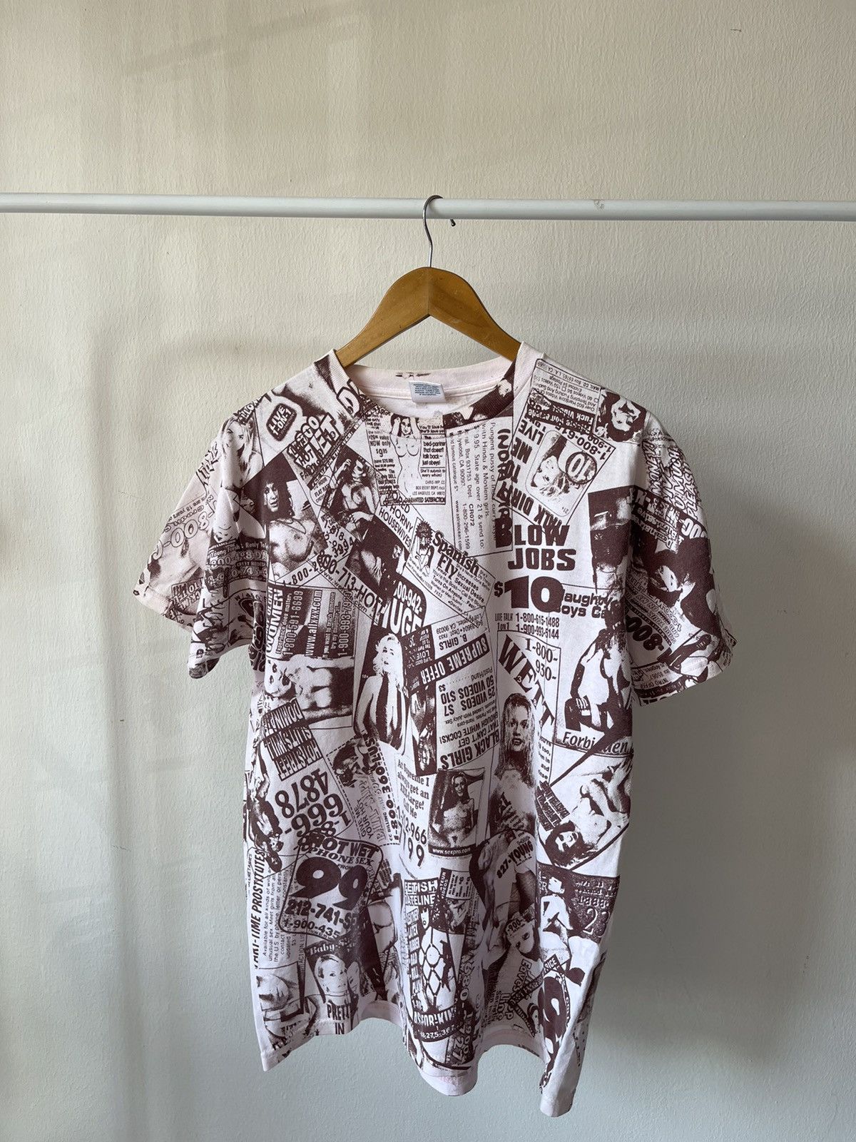 Supreme 2001 Supreme Porn Poster Tee Size US M / EU 48-50 / 2 - 2 Thumbnail