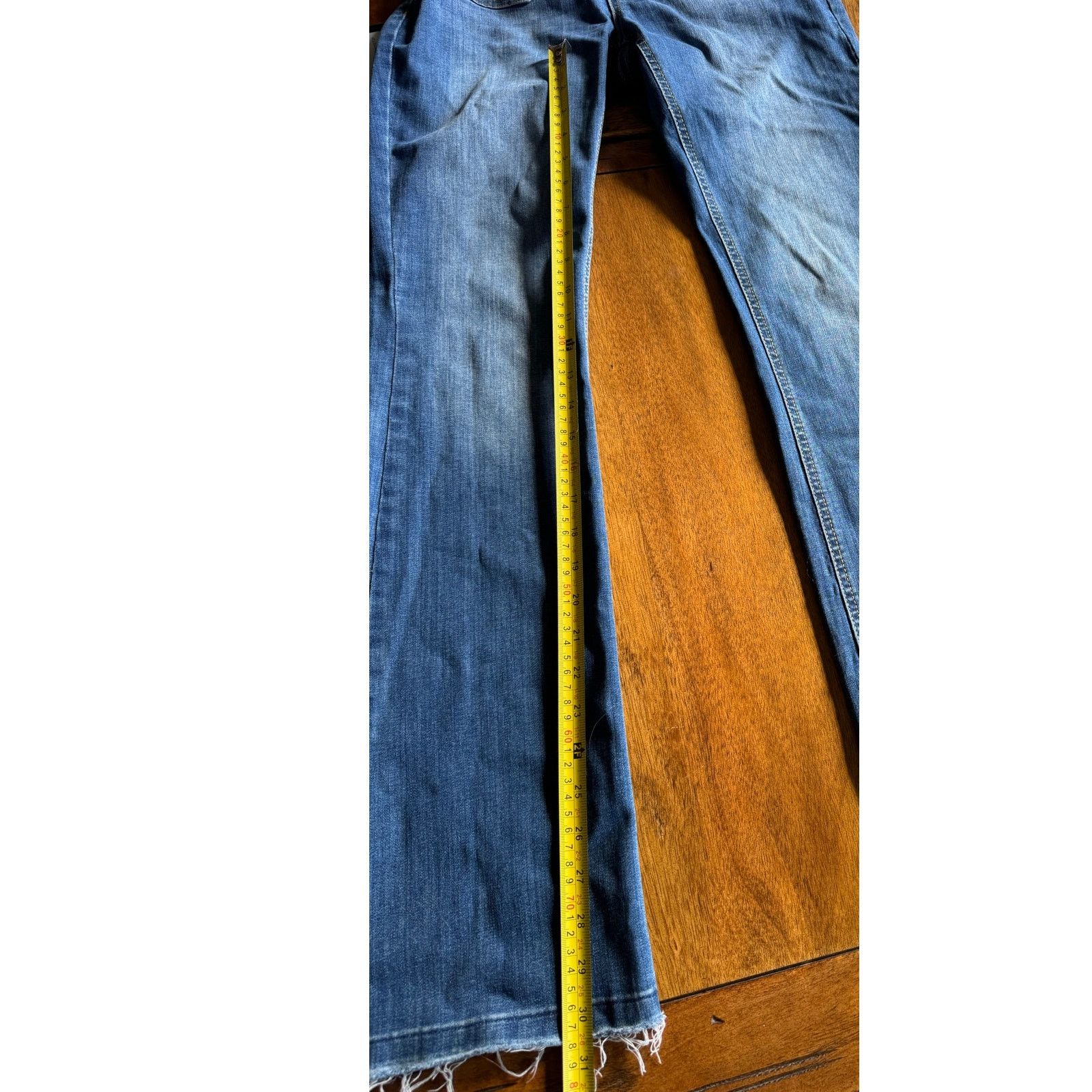 Other Bianco Lian Bootcut Jeans Womens 27 Raw Hem Mid Rise Denim Size 27" / US 4 / IT 40 - 9 Thumbnail