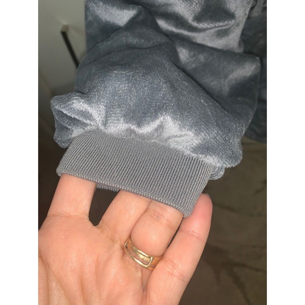 The Unbranded Brand Wearable Blanket Hoodie Unisex One Size Gray Sherpa Robe Size ONE SIZE - 7 Thumbnail