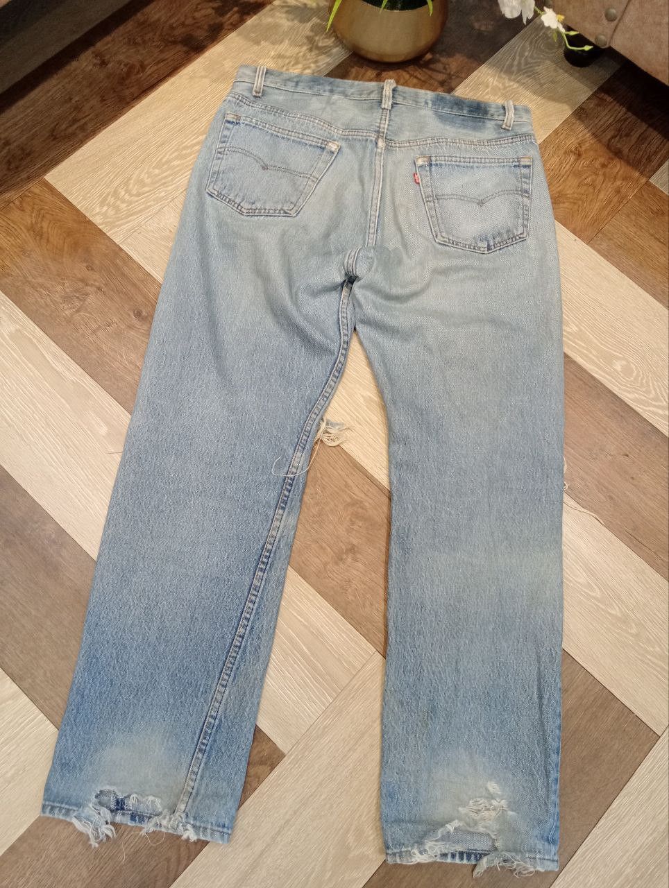 Levi's Vintage Clothing LEVI'S VINTAGE 501 DISTRESSED JEANS - SIZE 36 BLUE Size US 36 / EU 52 - 14 Thumbnail