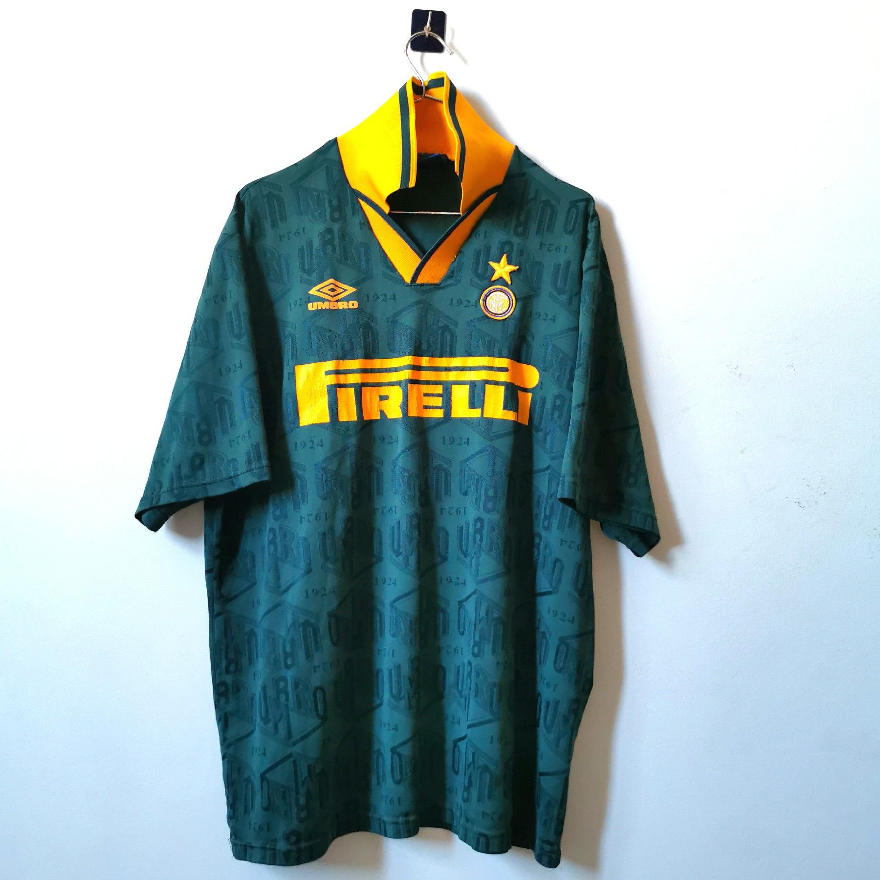 image of Umbro Inter Milan Italy 1995 1996 Fourth Shirt Jersey Maglia in Green, Men's (Size XL)