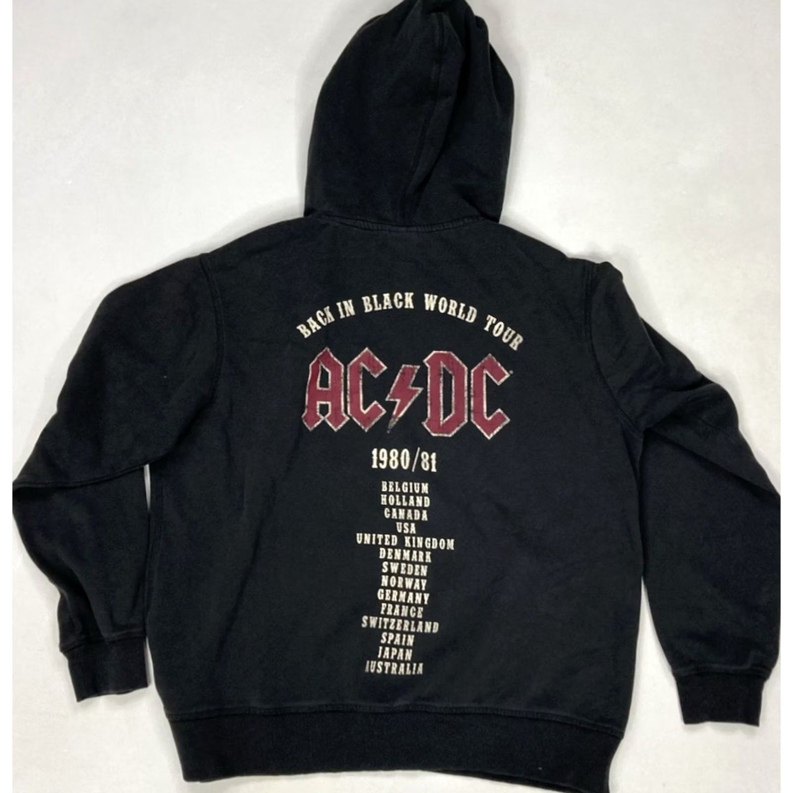 H&M VINTAGE H&M ACDC Back In Black Tour Graphic Pullover Hoodie Women Large Black Music Size L / US 10 / IT 46 - 4 Thumbnail