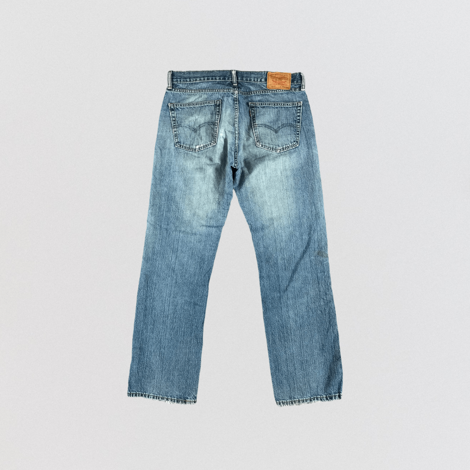 Levi's × Vintage Vintage Blue Wash Levis 559 Jeans-JM2988 Size US 35 - 2 Thumbnail