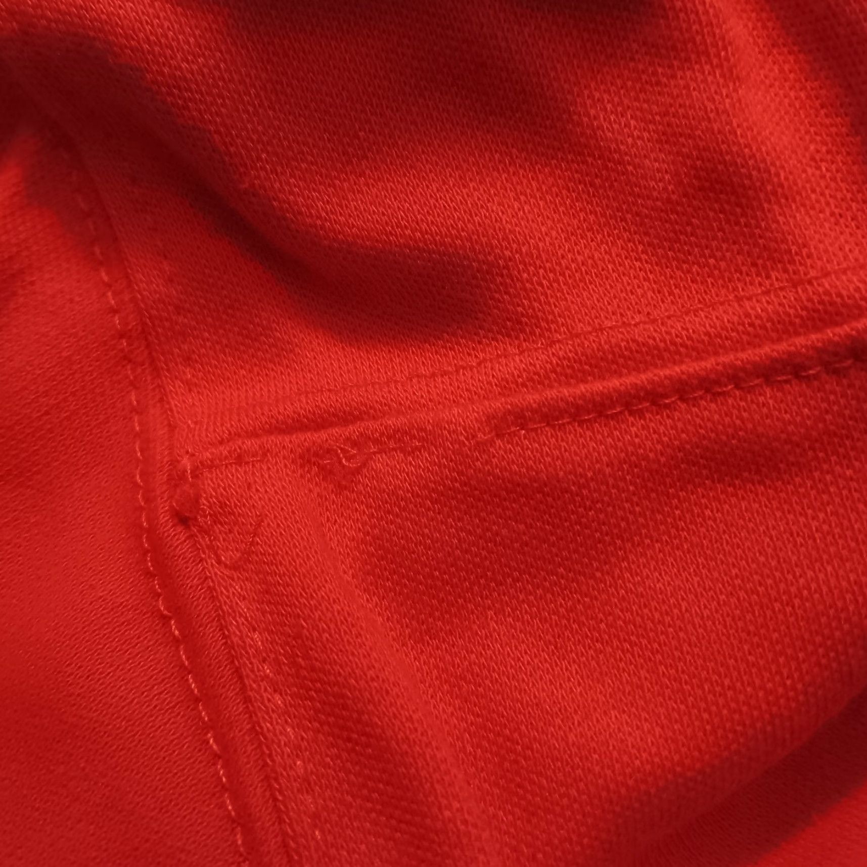 Vintage VINTAGE Incognito T Shirt Women S Short Sleeve Waistband Ringer Red NOS New WS22 Size S / US 4 / IT 40 - 2 Thumbnail