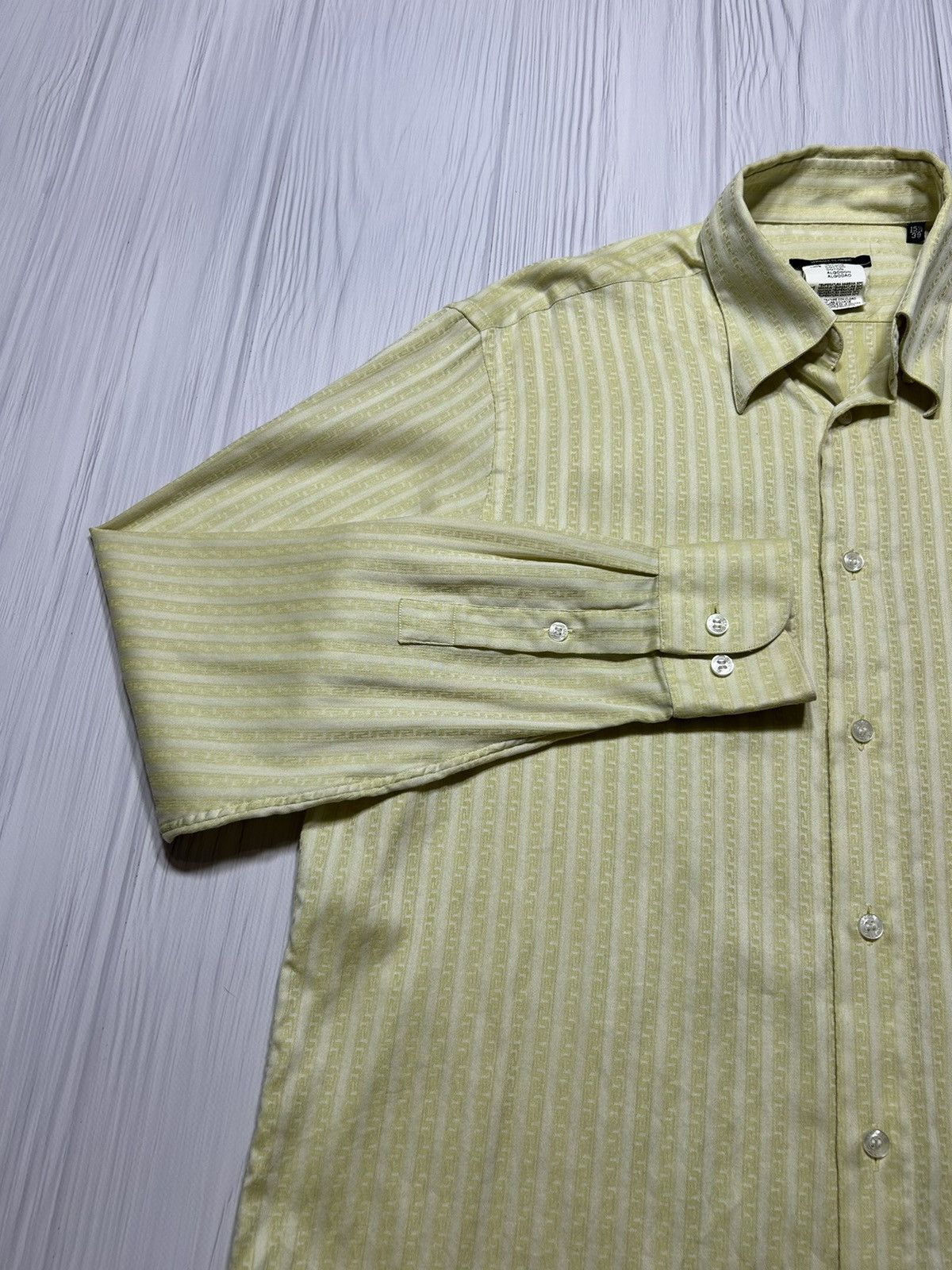 Versace RARE Versace Classic Monogram Shirt Size US L / EU 52-54 / 3 - 5 Thumbnail