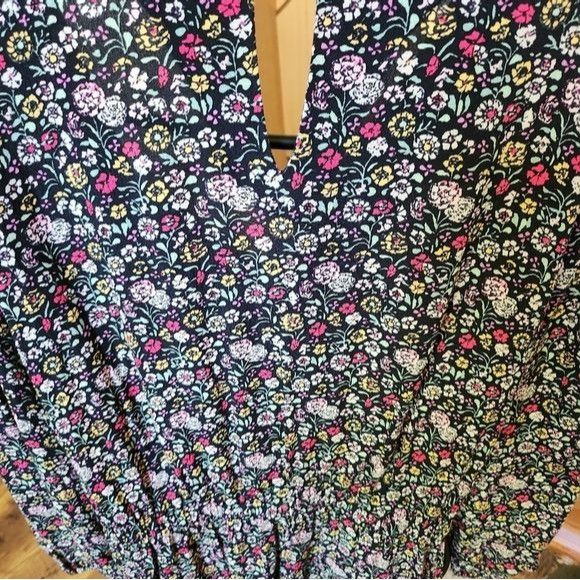 Loft Ann Taylor Loft Black Floral Long Sleeve Sz. M Romper Size 30" / US 8 / IT 44 - 5 Thumbnail