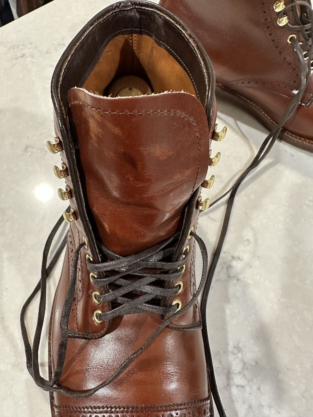 Alden Alden D8837H Walnut Calfskin Medallion Cap Toe Boot Size US 11 / EU 44 - 4 Thumbnail