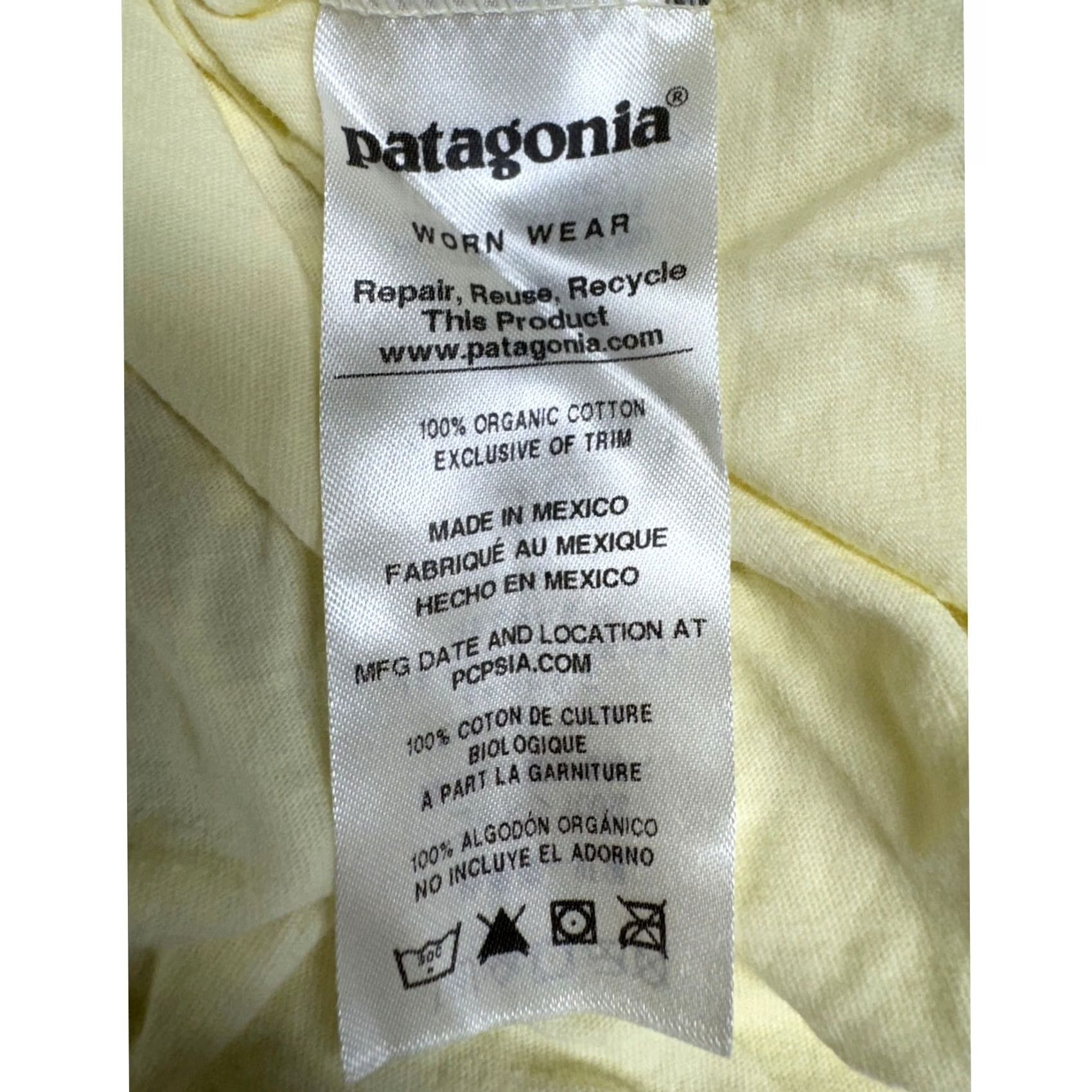 Patagonia Patagonia Shirt Mens S Yellow Slim Fit Organic Cotton Wave Graphic Size Size US S / EU 44-46 / 1 - 5 Thumbnail