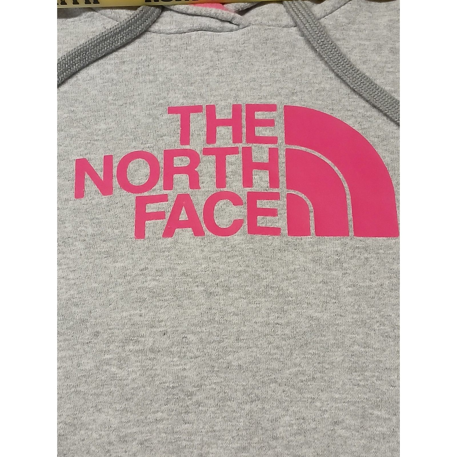 The North Face North Face (Large) Gray Pink Pullover Hoodie Sweatshirt Size L / US 10 / IT 46 - 5 Thumbnail