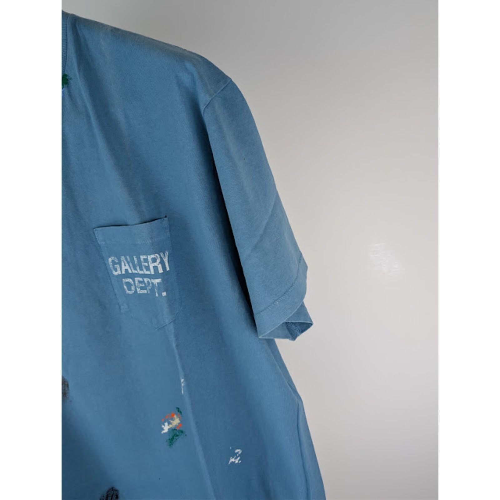 Gallery Dept. o1rshd1 Q:2 / Vintage Logo Painted T-Shirt in Dusty Blue Size US XXL / EU 58 / 5 - 5 Thumbnail