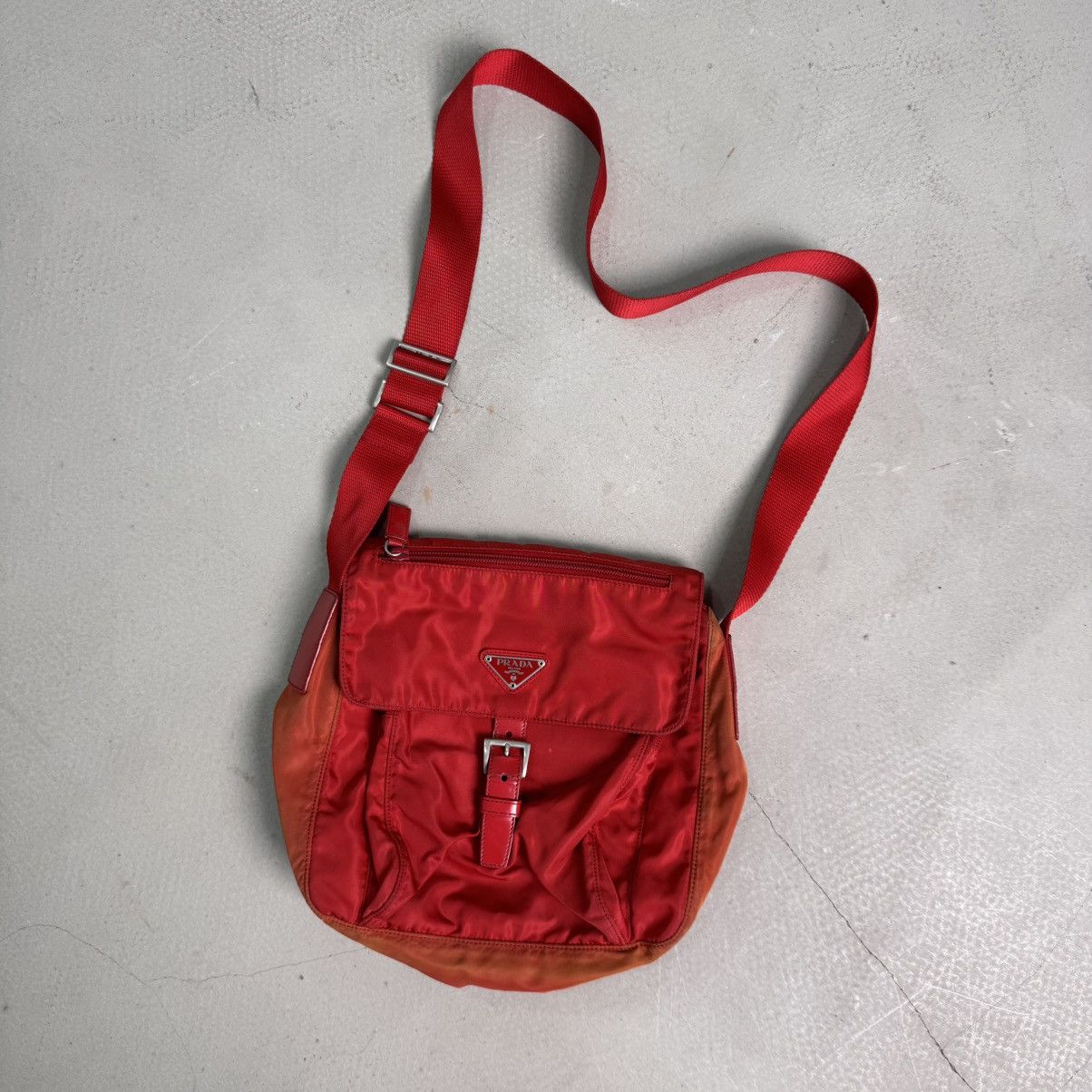 Prada Prada nylon bag 💼 vintage Size ONE SIZE - 1 Thumbnail