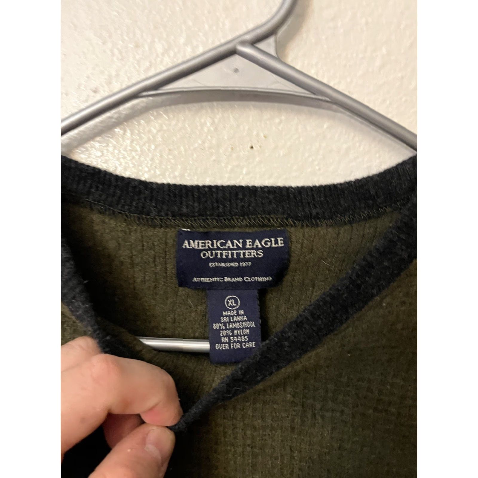 American Eagle Outfitters American Eagle Outfitters Mens Sweater XL Green Lambswool Blend Pullover Long Sleeve Knit V-Neck Casual Business Men Size US XL / EU 56 / 4 - 2 Thumbnail