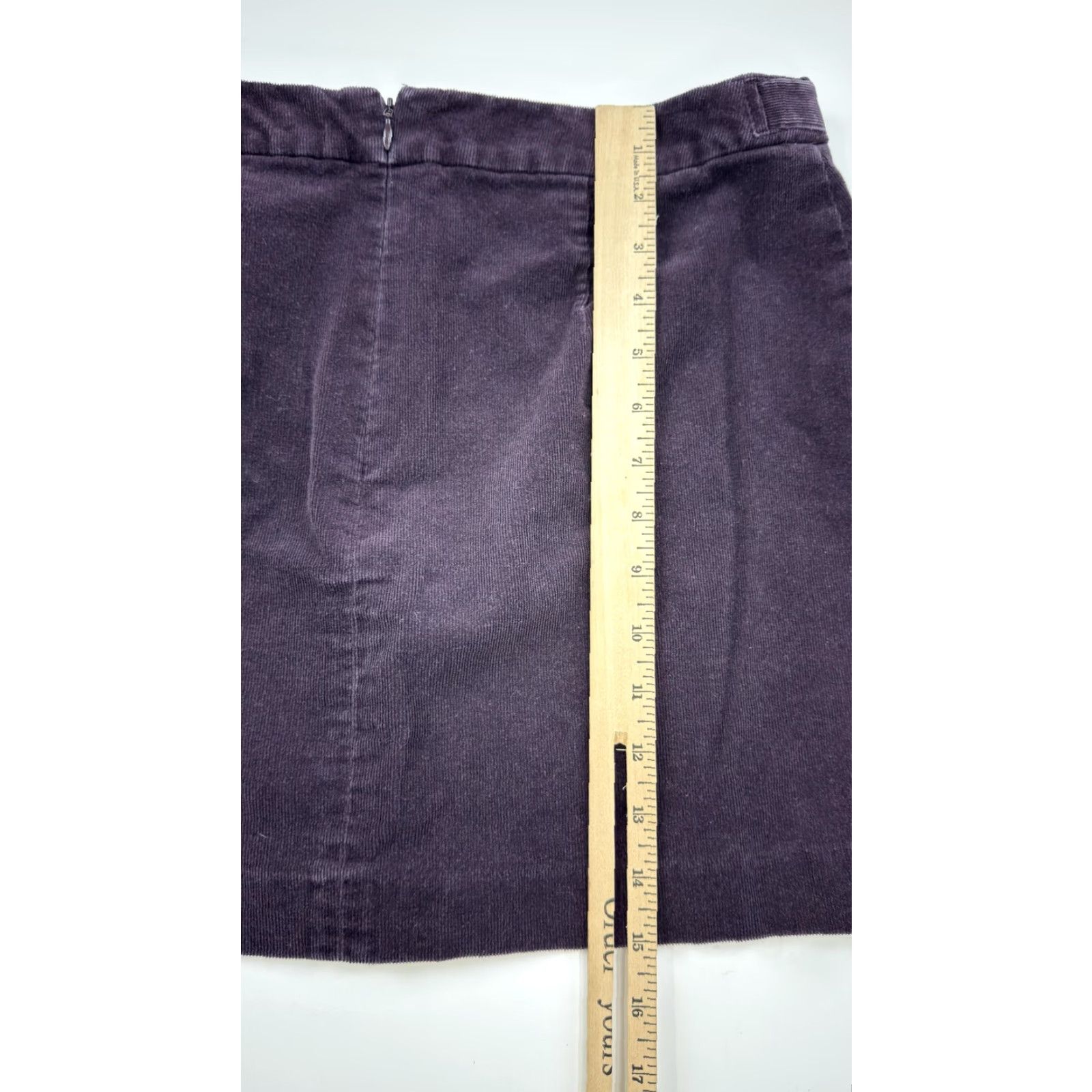 Banana Republic Banana Republic Skirt Womens 6 Purple Corduroy Mini Casual Pockets Zip Buttons Fall Winter Size 28" / US 6 / IT 42 - 5 Thumbnail