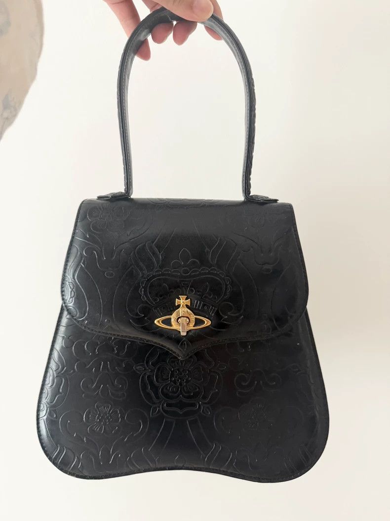 Vivienne Westwood Vivienne Westwood Retro carved relief craft court style bl Size ONE SIZE - 2 Thumbnail