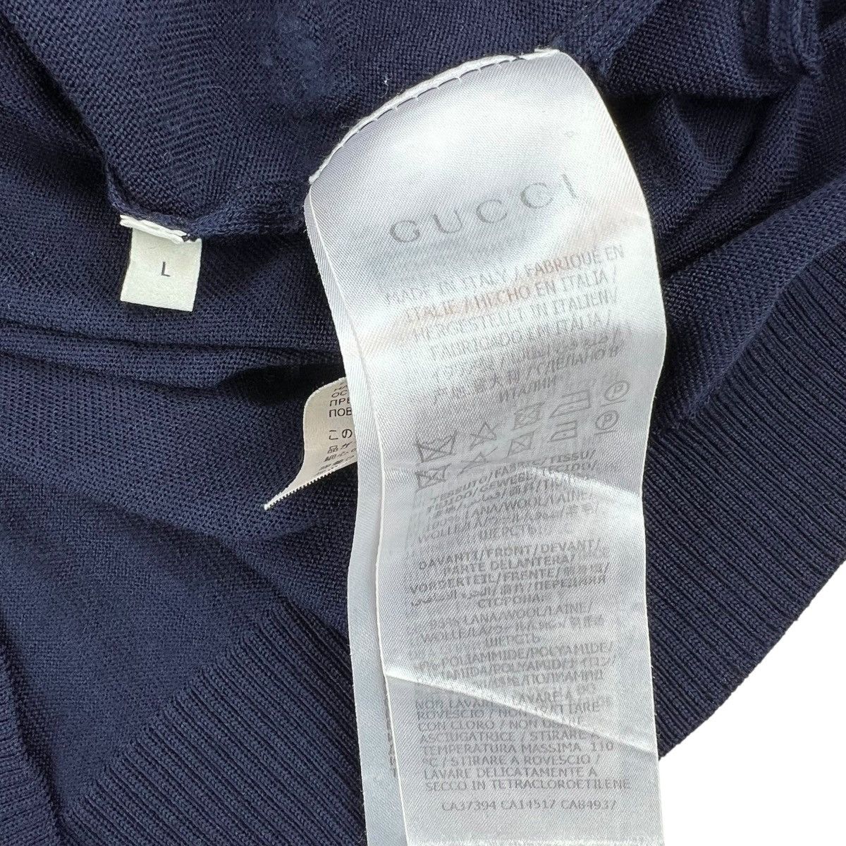 Gucci Gucci Navy V Neck Sweater Size US M / EU 48-50 / 2 - 5 Thumbnail