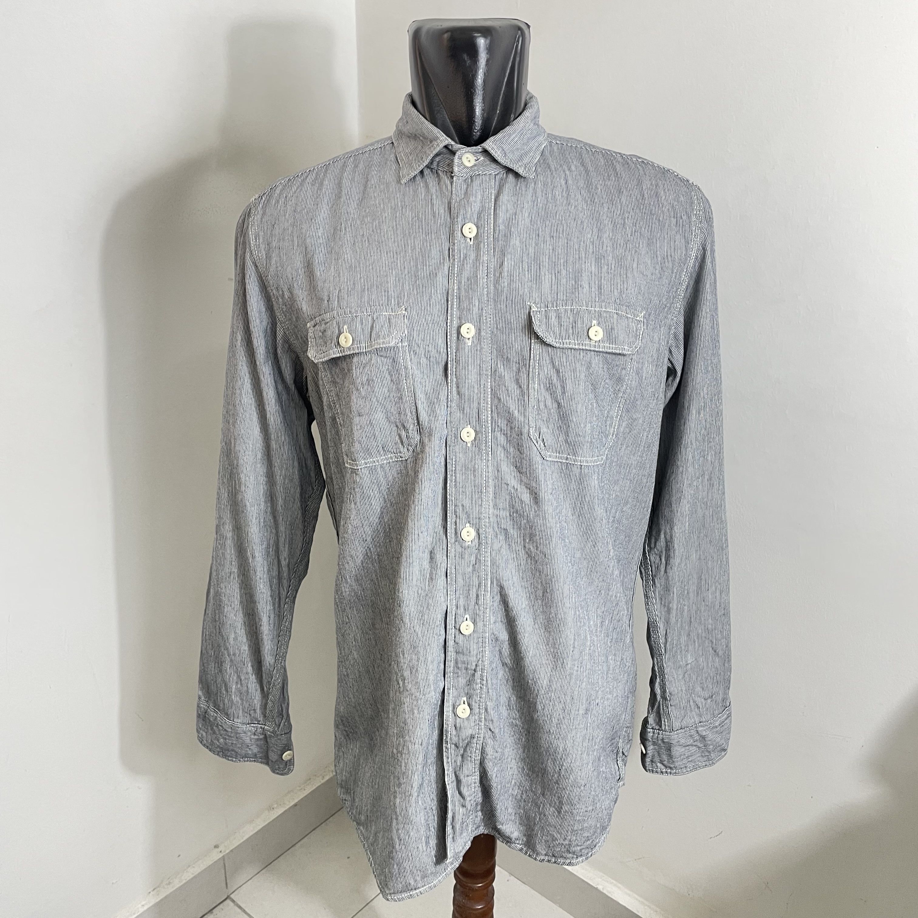 Japanese Brand × Uniqlo × Vintage ⭐️SALE⭐️[L] UNIQLO CAMBRAY SHIRT OXFORD Size US L / EU 52-54 / 3 - 1 Thumbnail