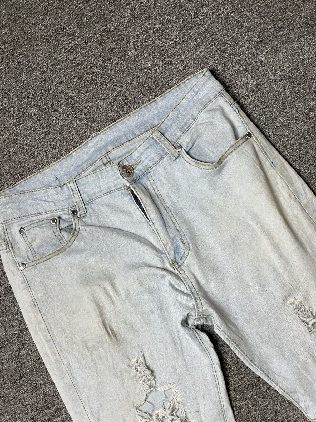 Japanese Brand × Vintage Lands Of Nostalgia Distressed Denim Jeans (92) Size US 30 / EU 46 - 5 Thumbnail