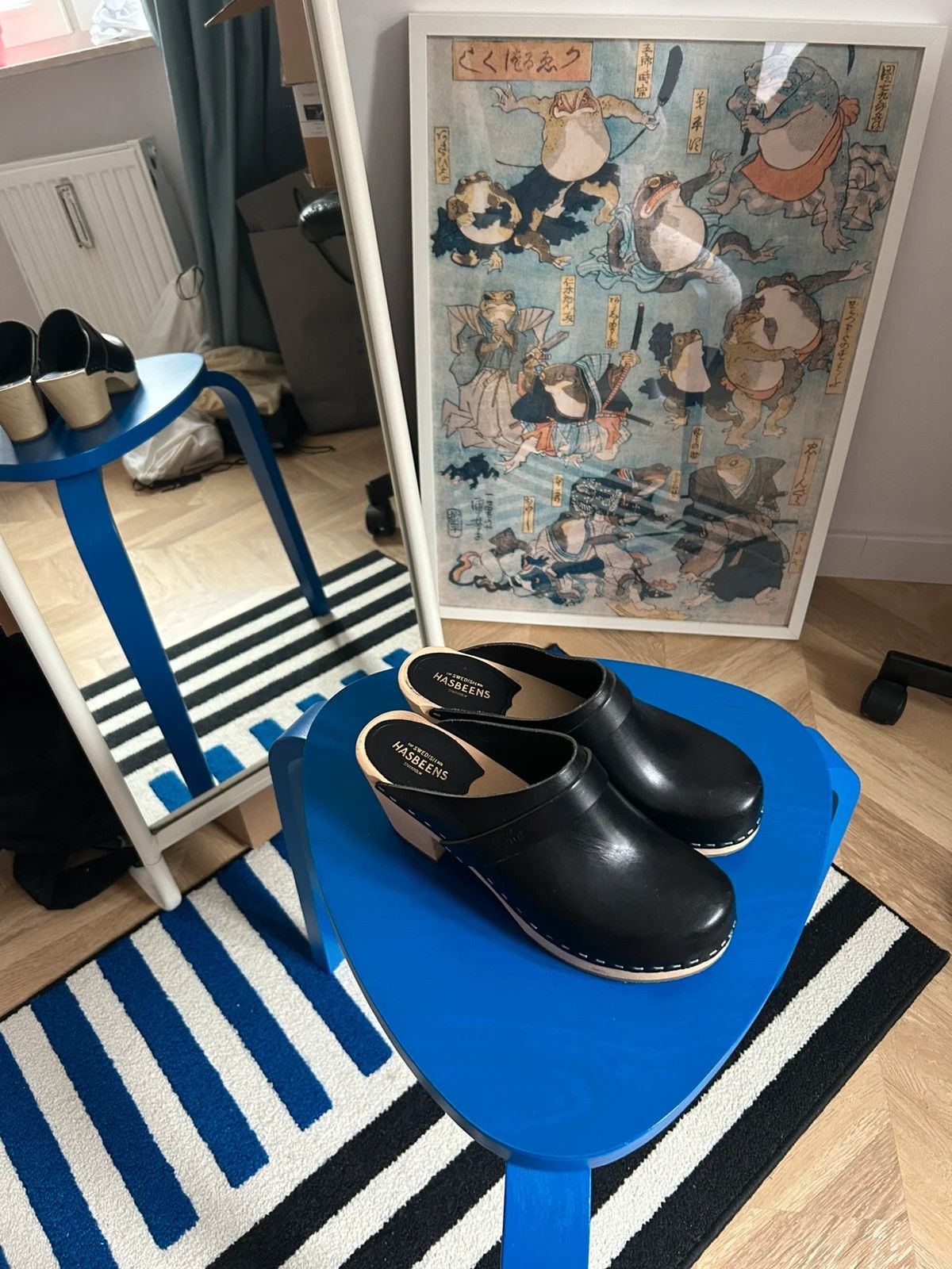 Swedish Hasbeens Swedish Hasbeens Black Classic Clogs Size US 7 / IT 37 - 3 Thumbnail