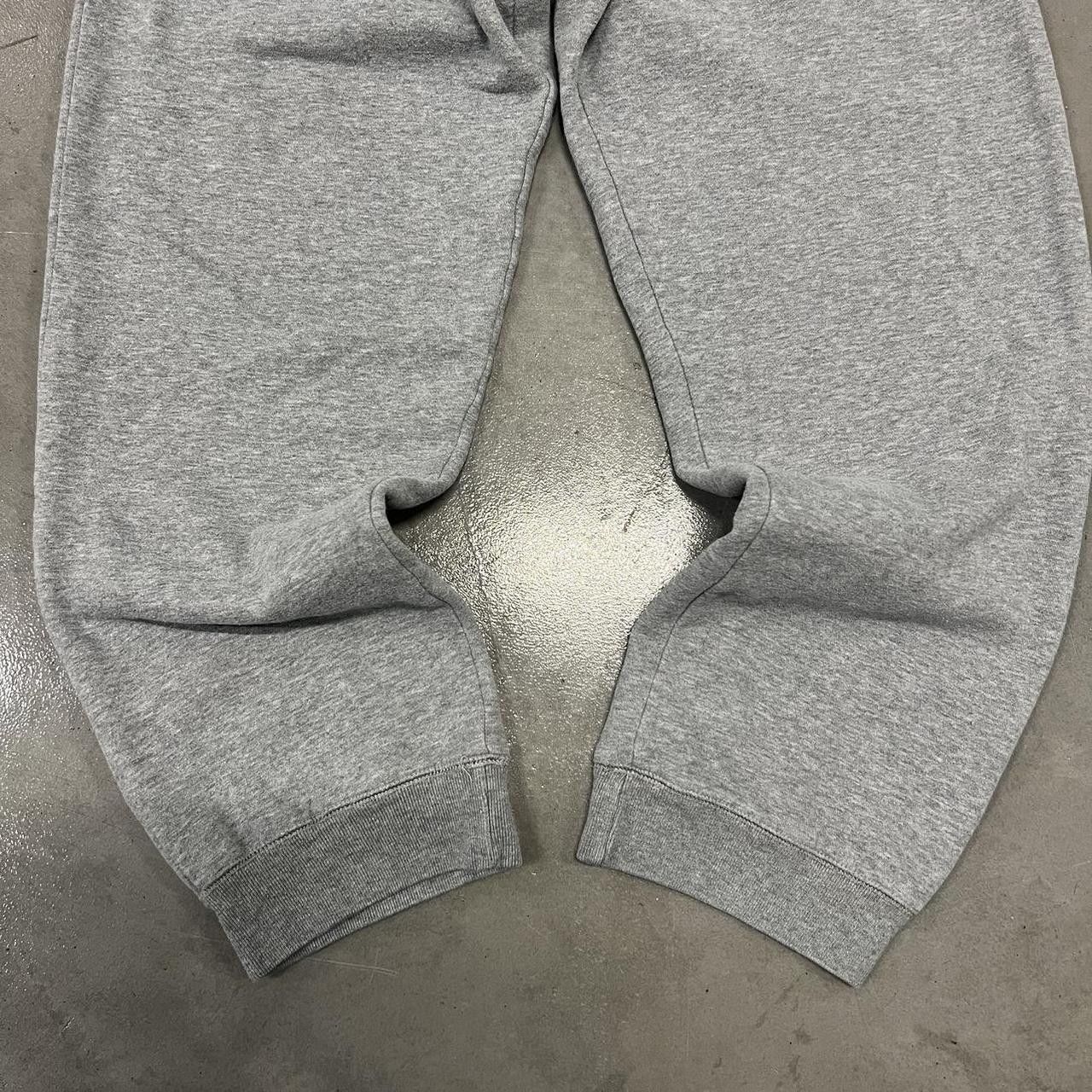 Nautica Vintage Y2K/2000s Grey Nautica Essential Sweatpants! Size US 30 / EU 46 - 6 Thumbnail