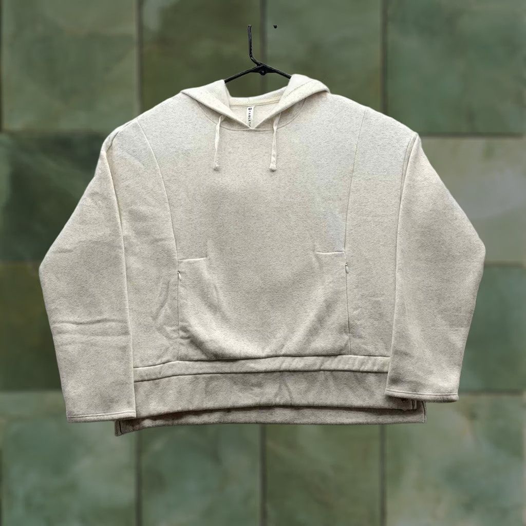Fabletics Fabletics Hoodie Womens Small S Cream White Sweatshirt Pullover Athleisure Yoga Loose Fit Size S / US 4 / IT 40 - 1 Thumbnail